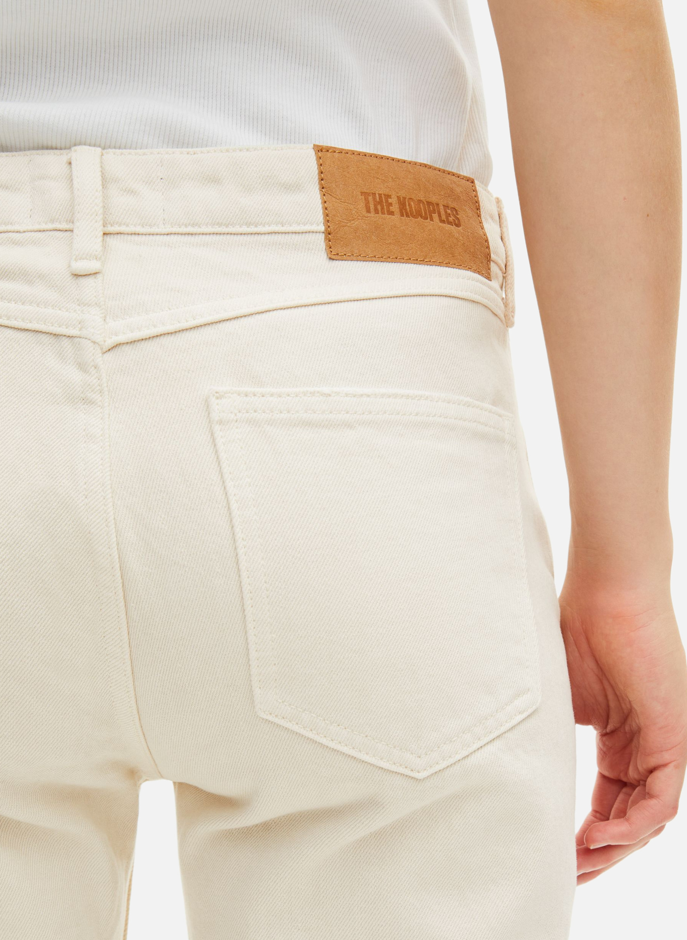 - Straight-leg jeans
- 5 pockets
- Straight cut
- Faded effect THE KOOPLES Beige