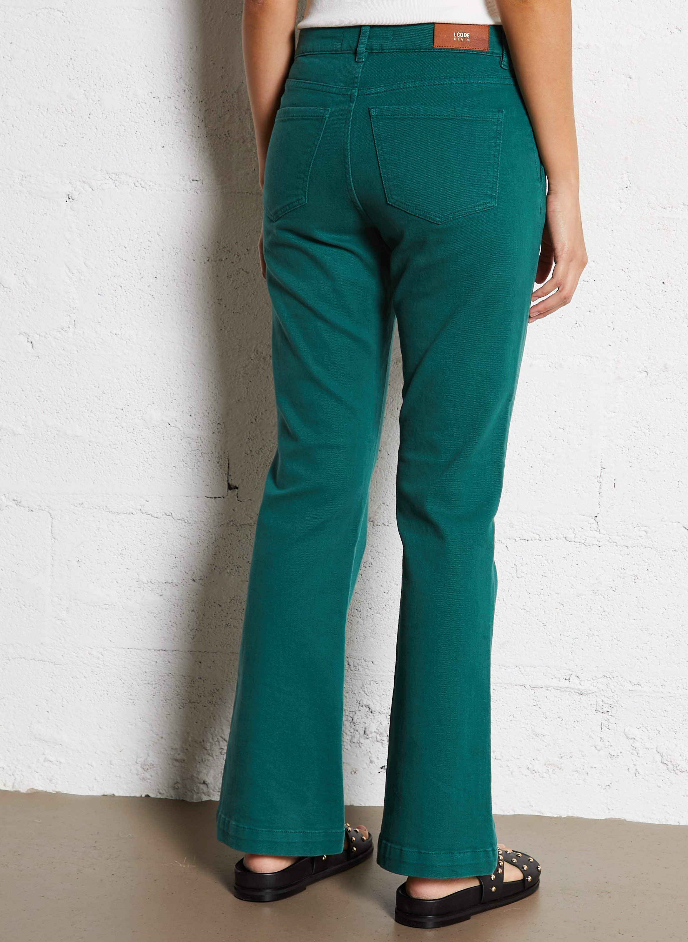 Cotton-blend bootcut jeans I CODE Green