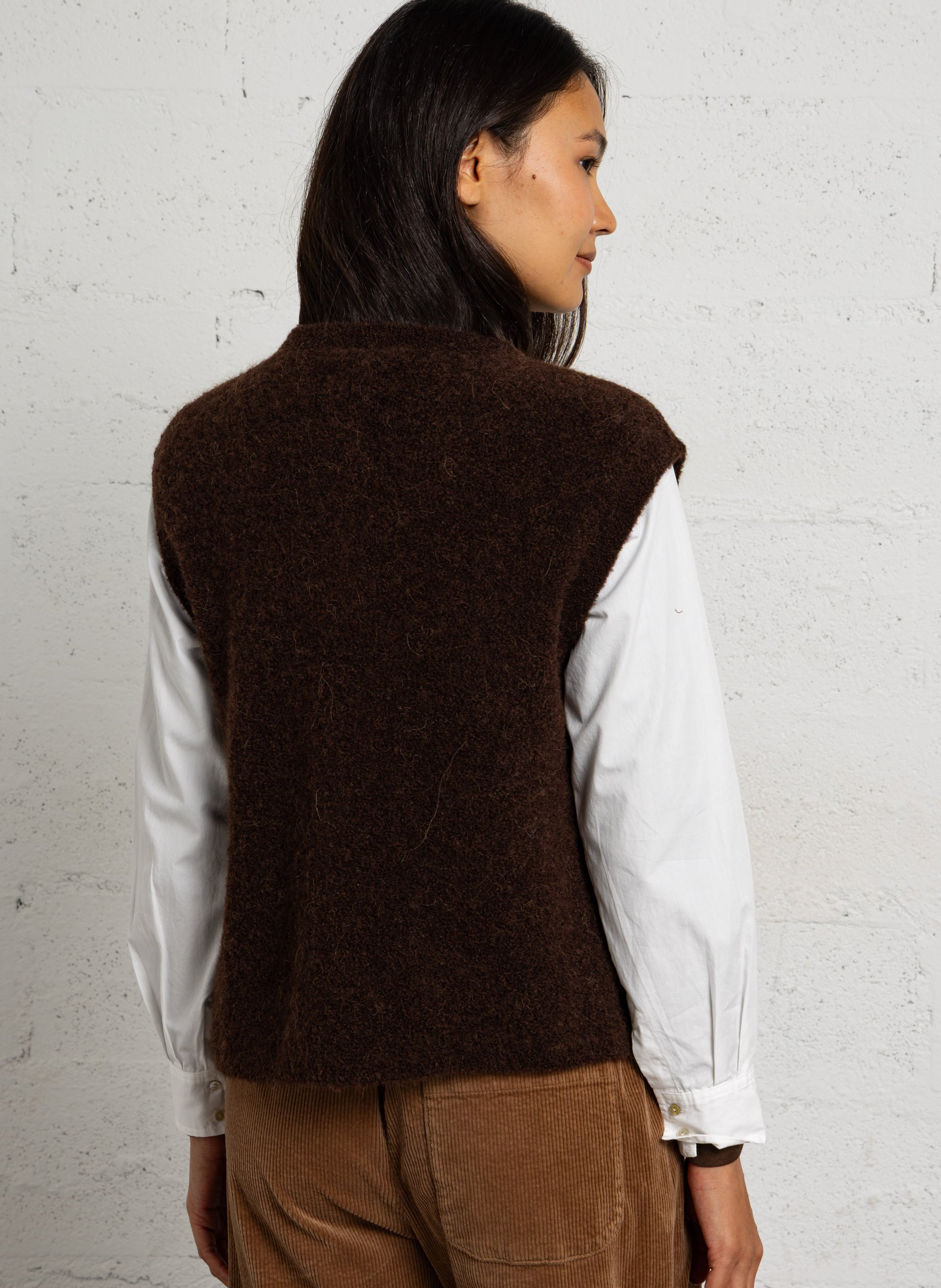 Gerade geschnittene Strickjacke DES PETITS HAUTS Braun