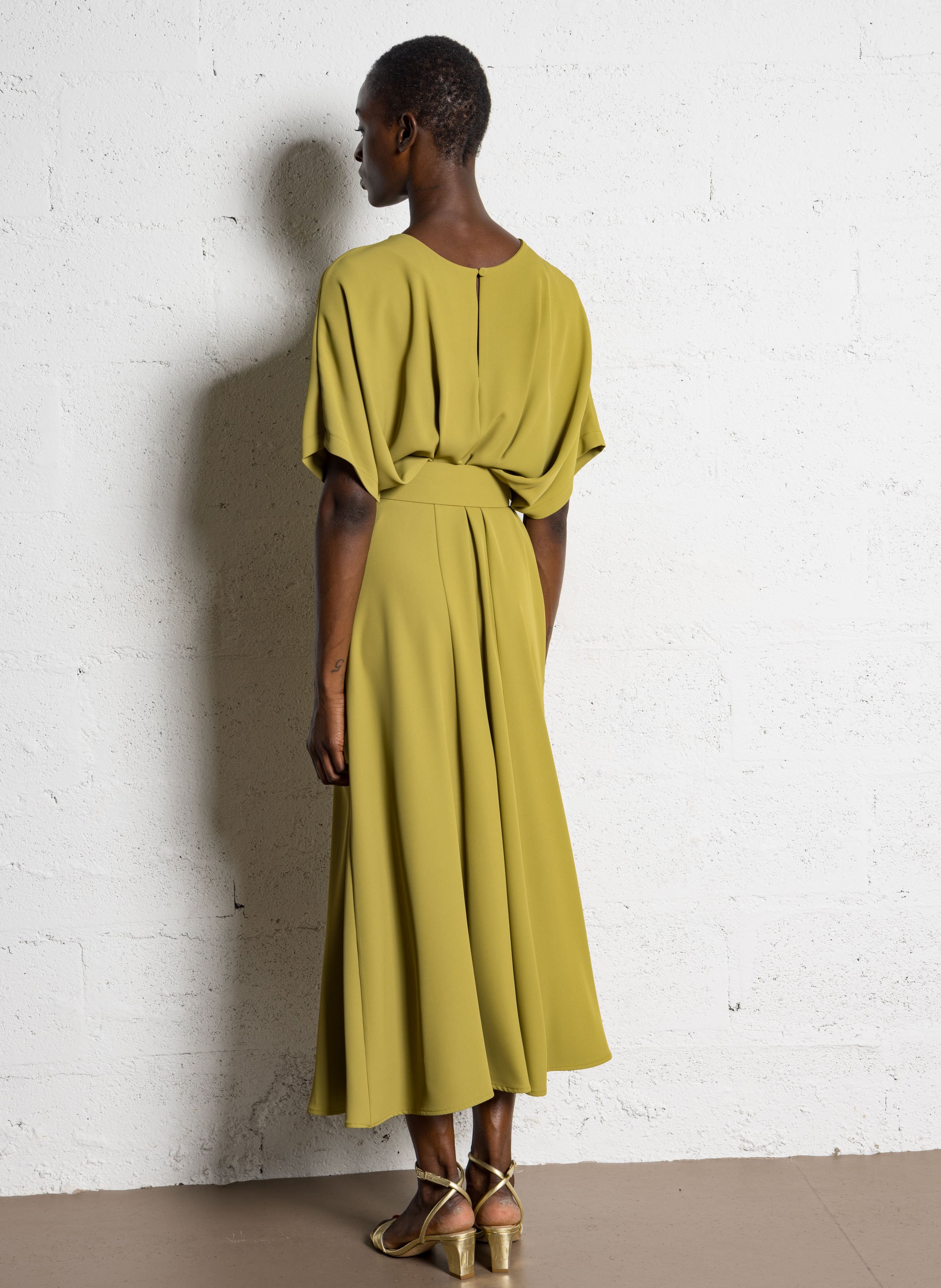 Long fitted round-neck dress IMPERIAL Yellow