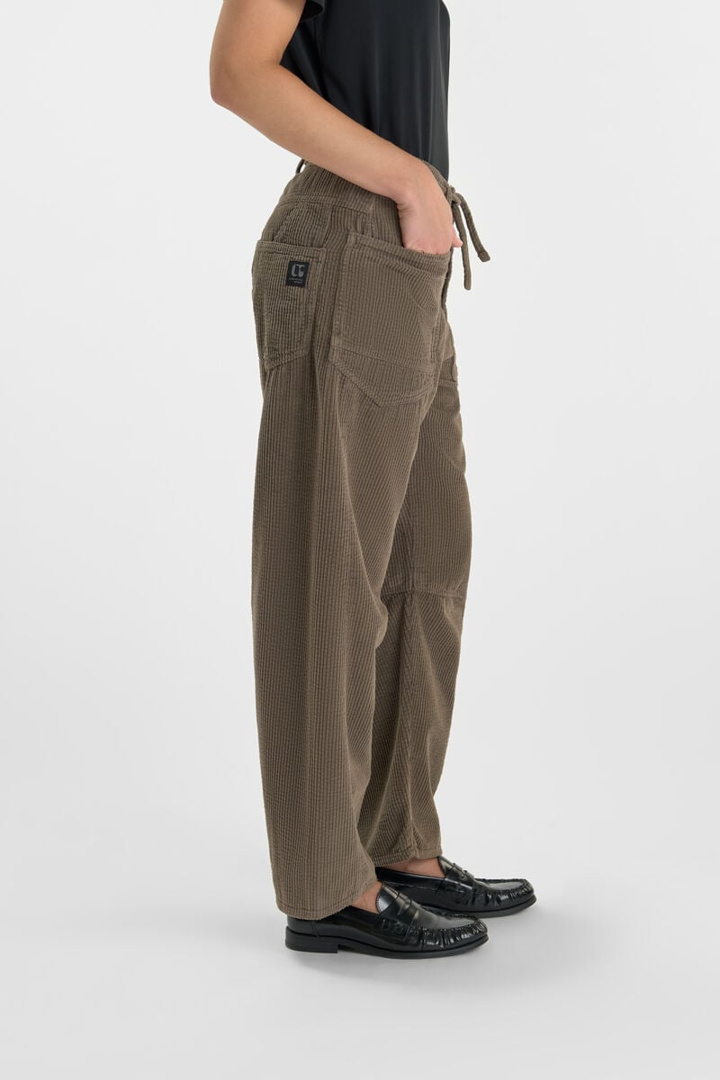 Loose, wide-leg pants LE TEMPS DES CERISES Brown