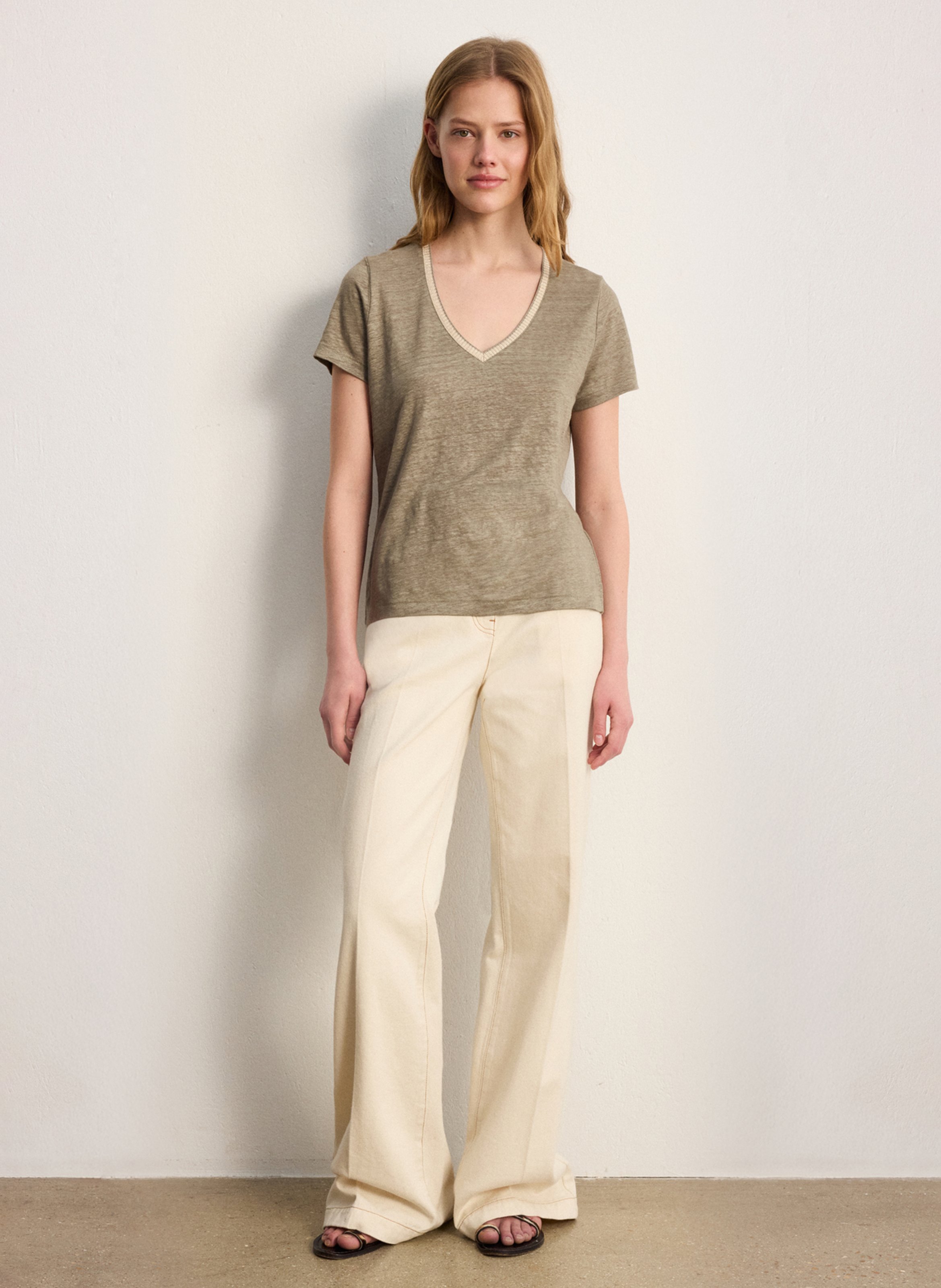 Tee-shirt droit col V en lin PABLO Kaki