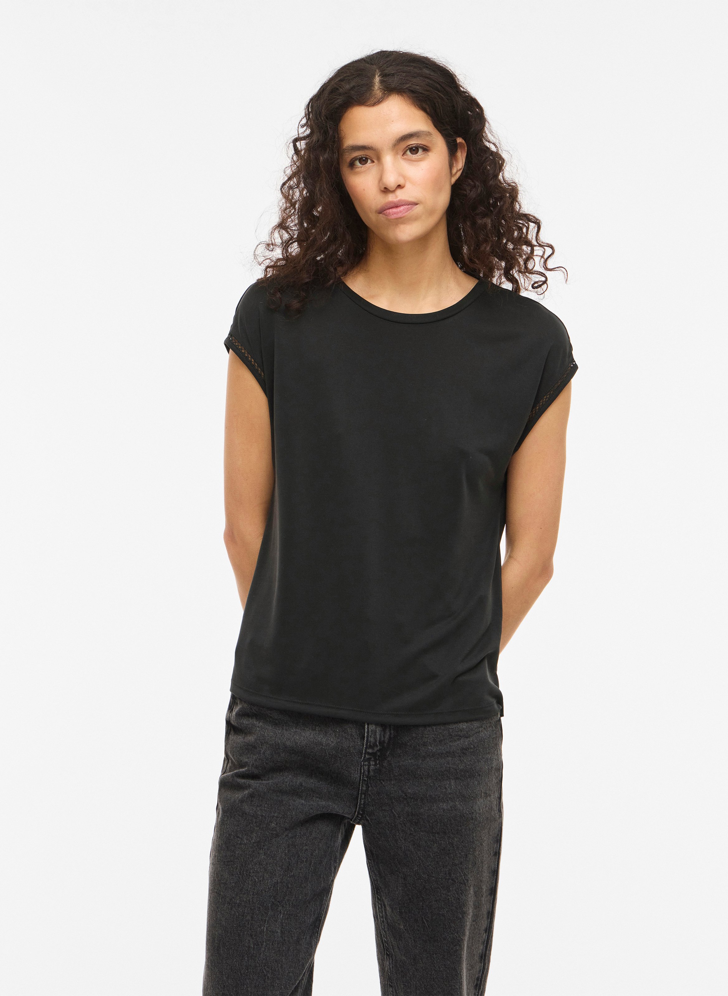 Einfarbiges Langarm-Top mit Rundhalsausschnitt VILA Schwarz