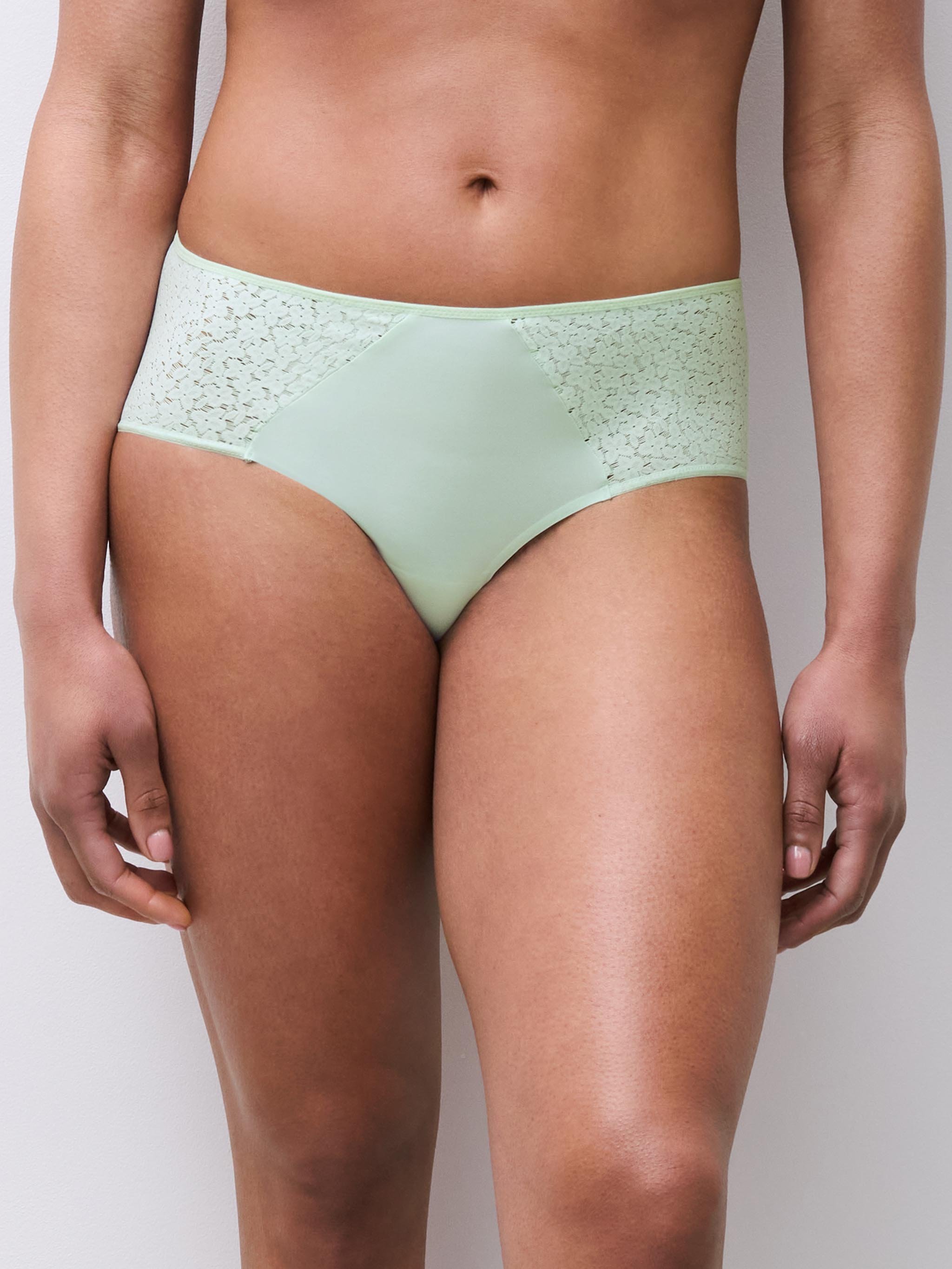 A La Belle Etoile lace shorts CHANTELLE