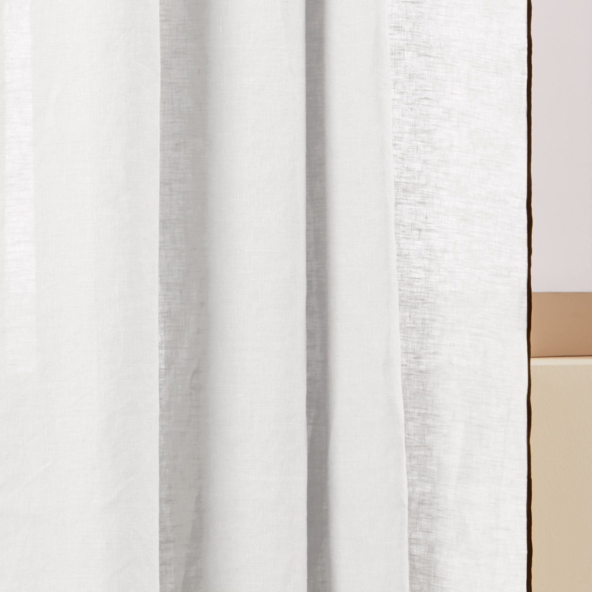 Curtain with gathering tape MADURA White