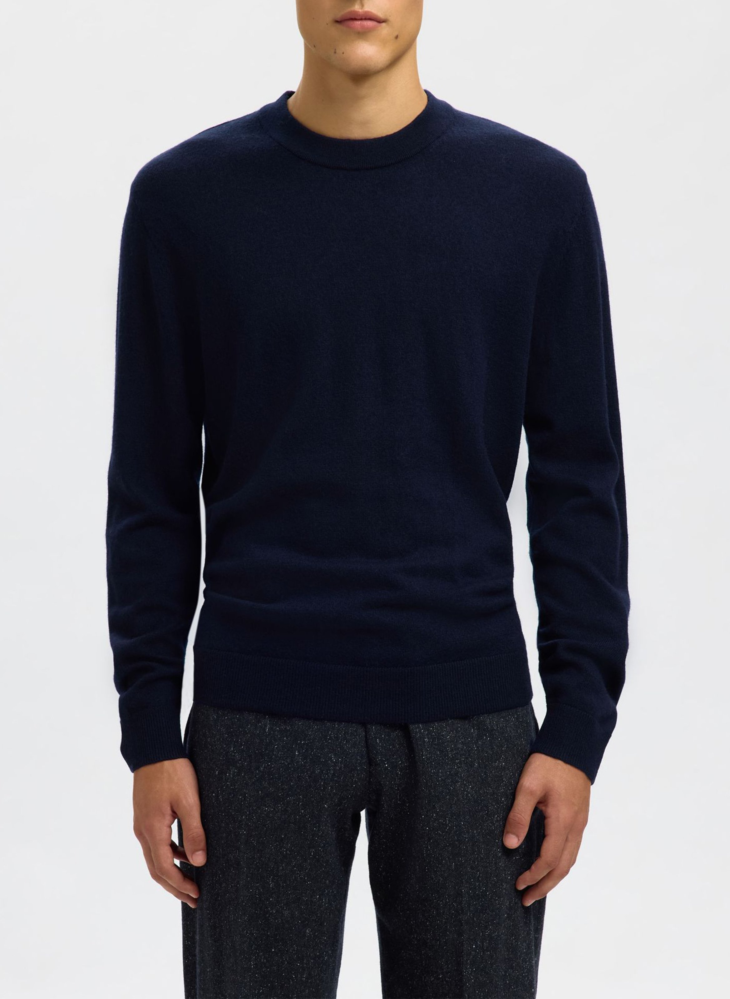 Pull slim col rond en laine SELECTED