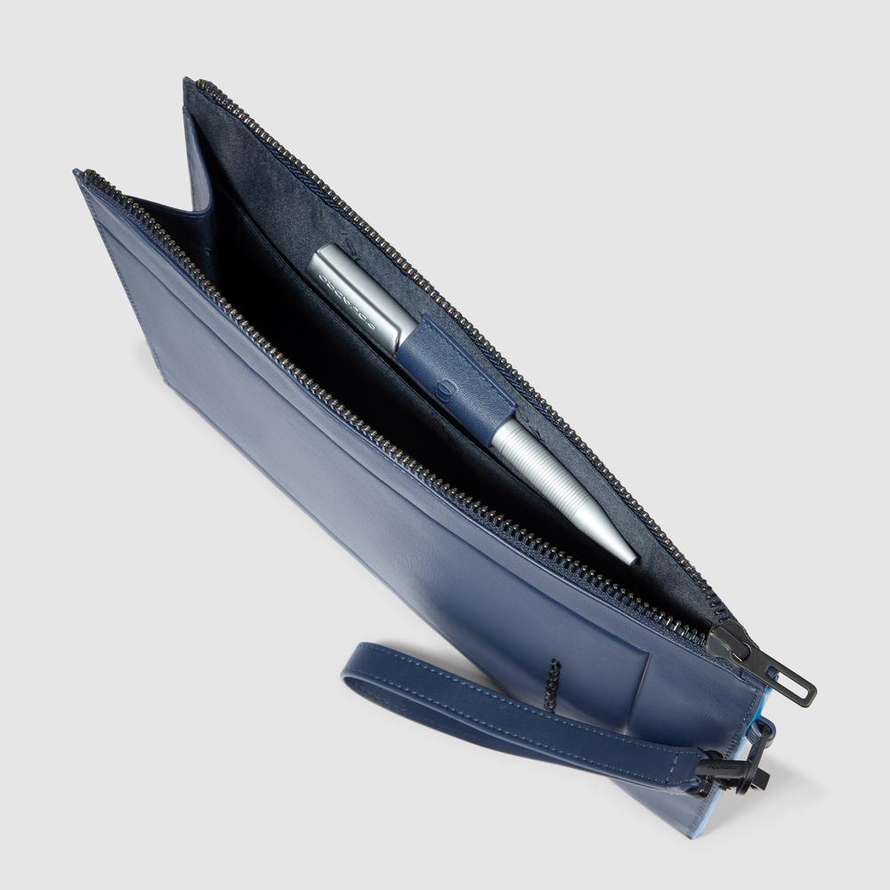 Men's leather clutch with compartment and removable handle PIQUADRO Blue