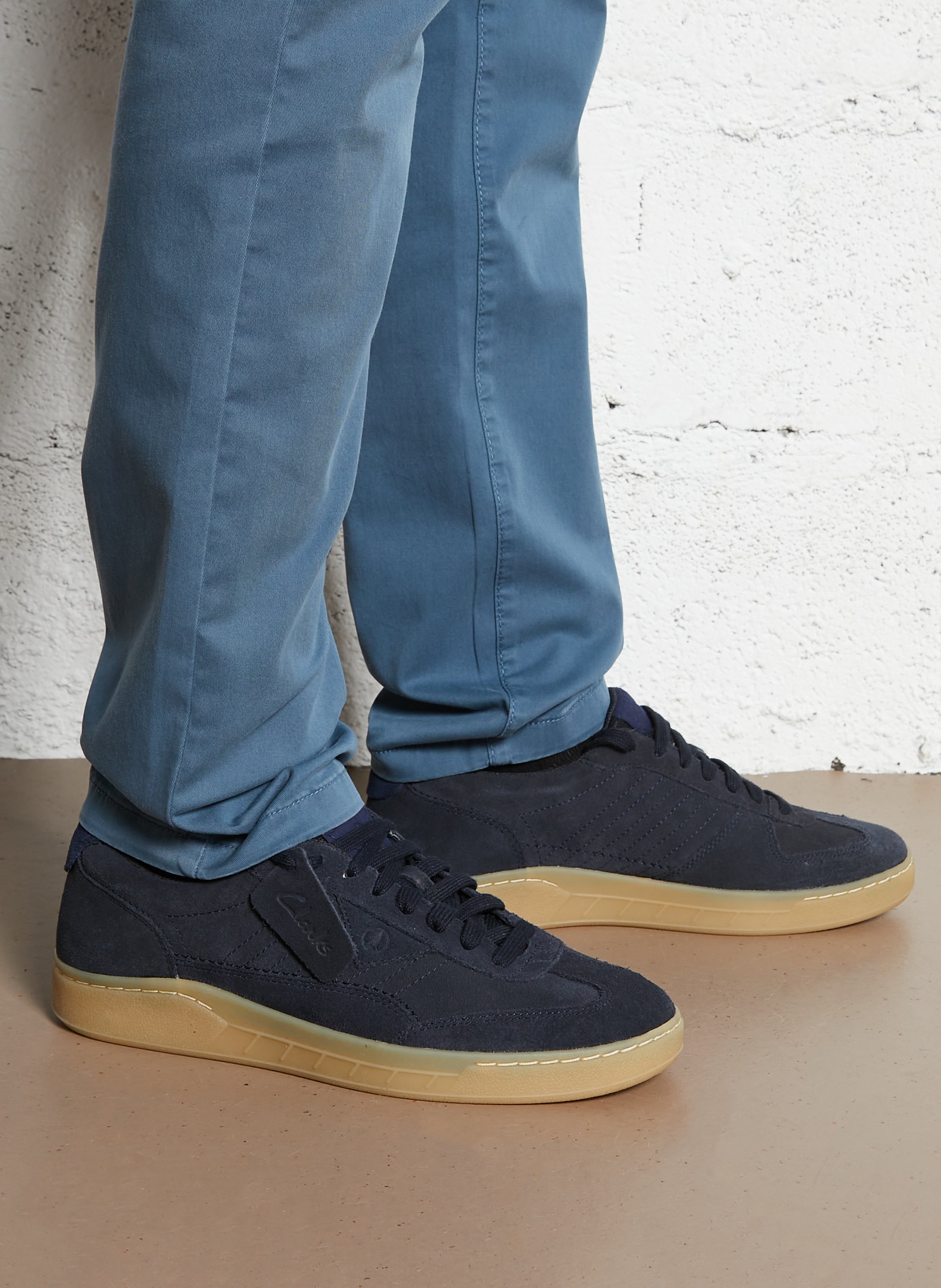 Sneaker aus Wildleder CLARKS Blau