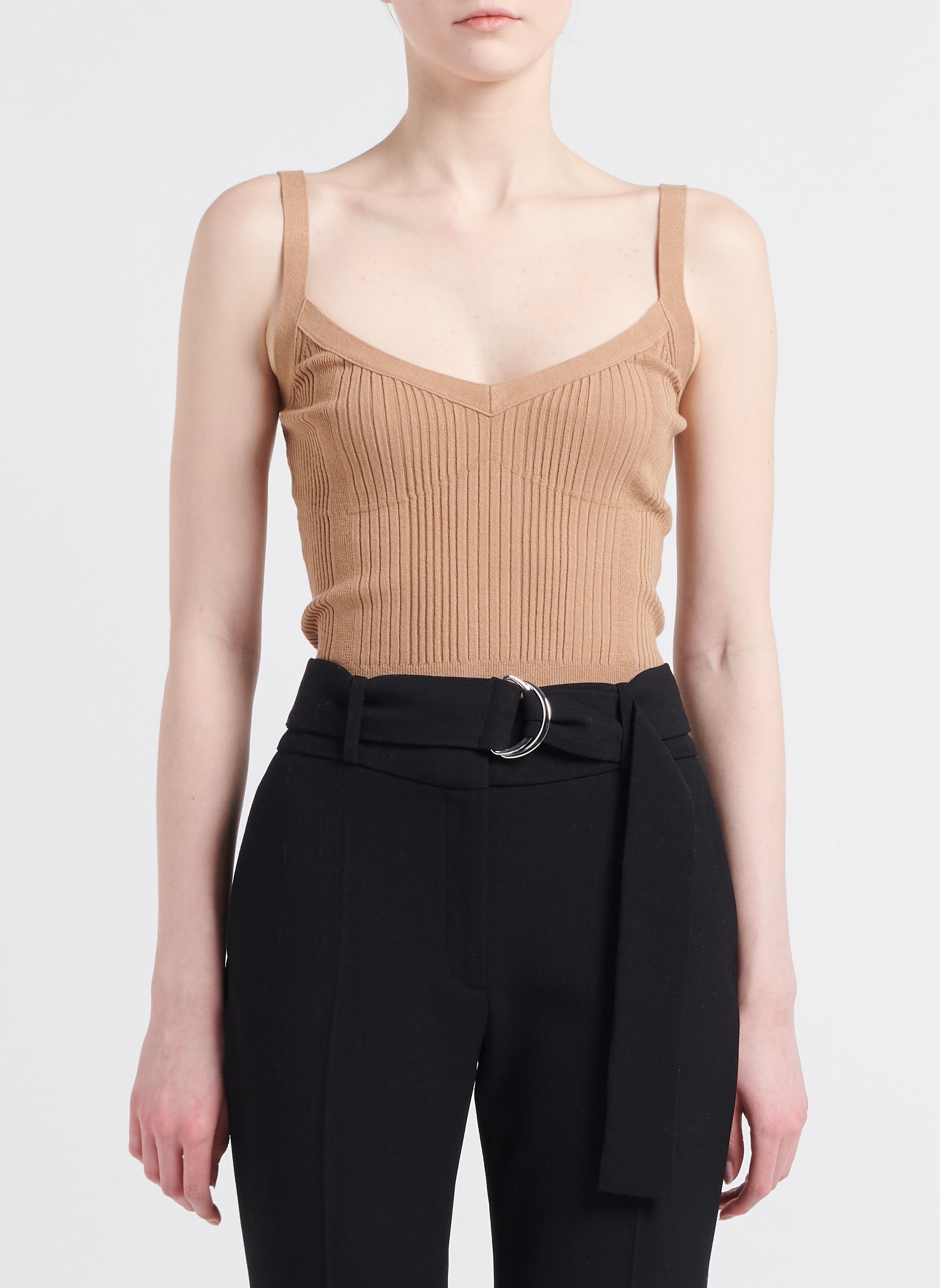 Top met V-hals en schouderbandjes IRO Beige