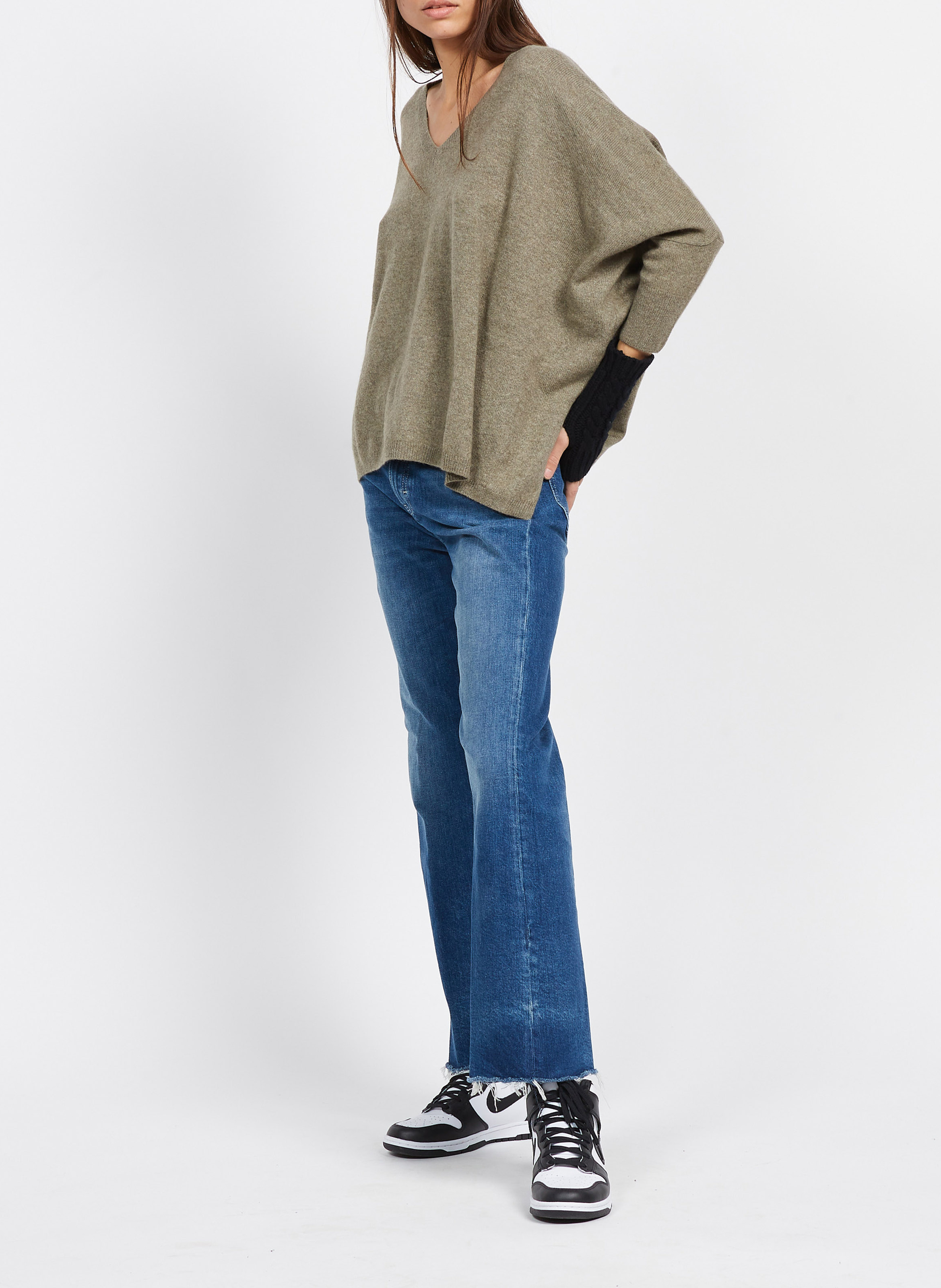 Pull col V oversize en cachemire KUJTEN Kaki