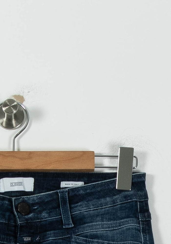 Cropped slim jeans with studs CLOSED - Seconde Main Blue