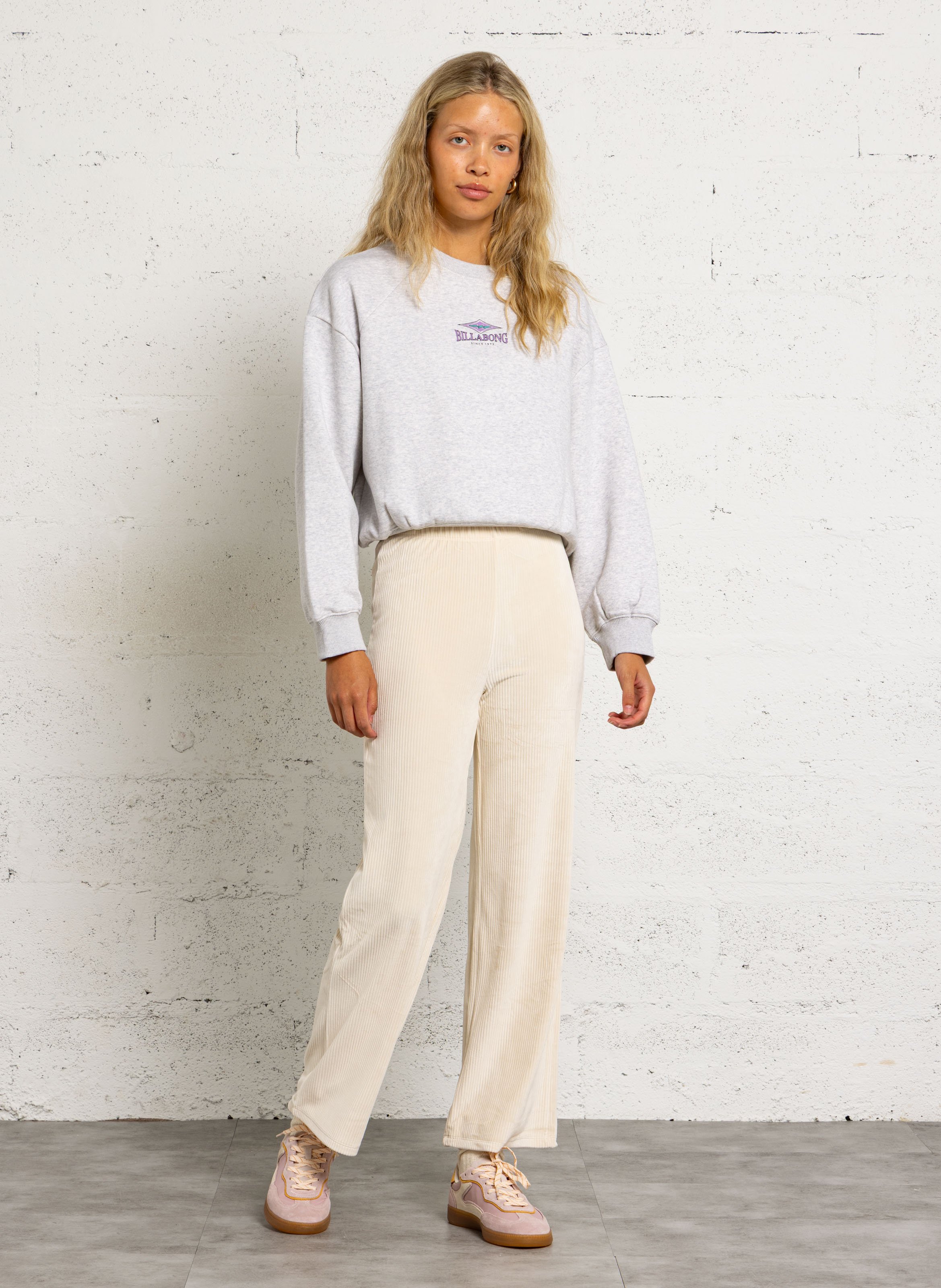 Weites Sweatshirt aus Baumwoll-Mix mit Rundhalsausschnitt und Siebdruck BILLABONG Grau