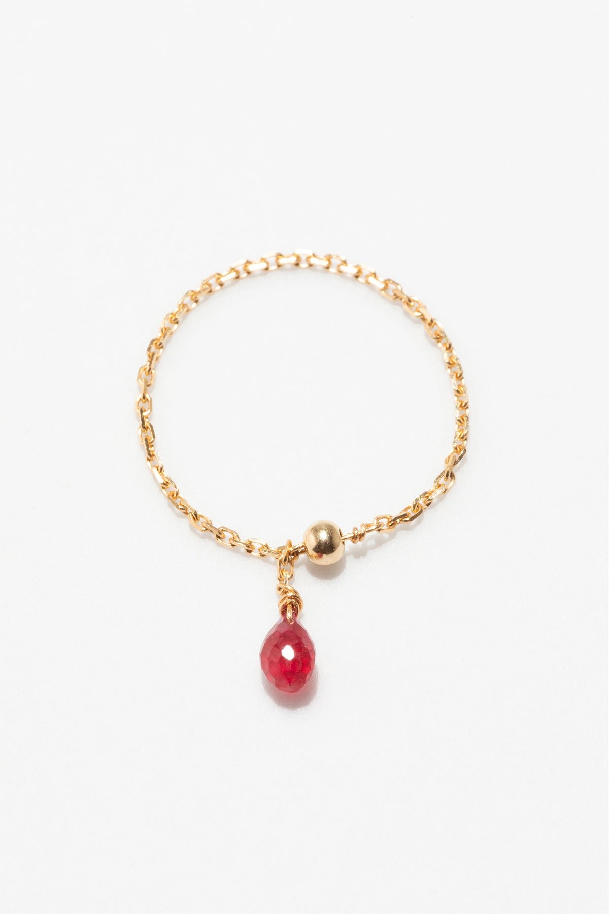 Chain drop dangle ring Mia in 18k gold with rubies YAY Pink