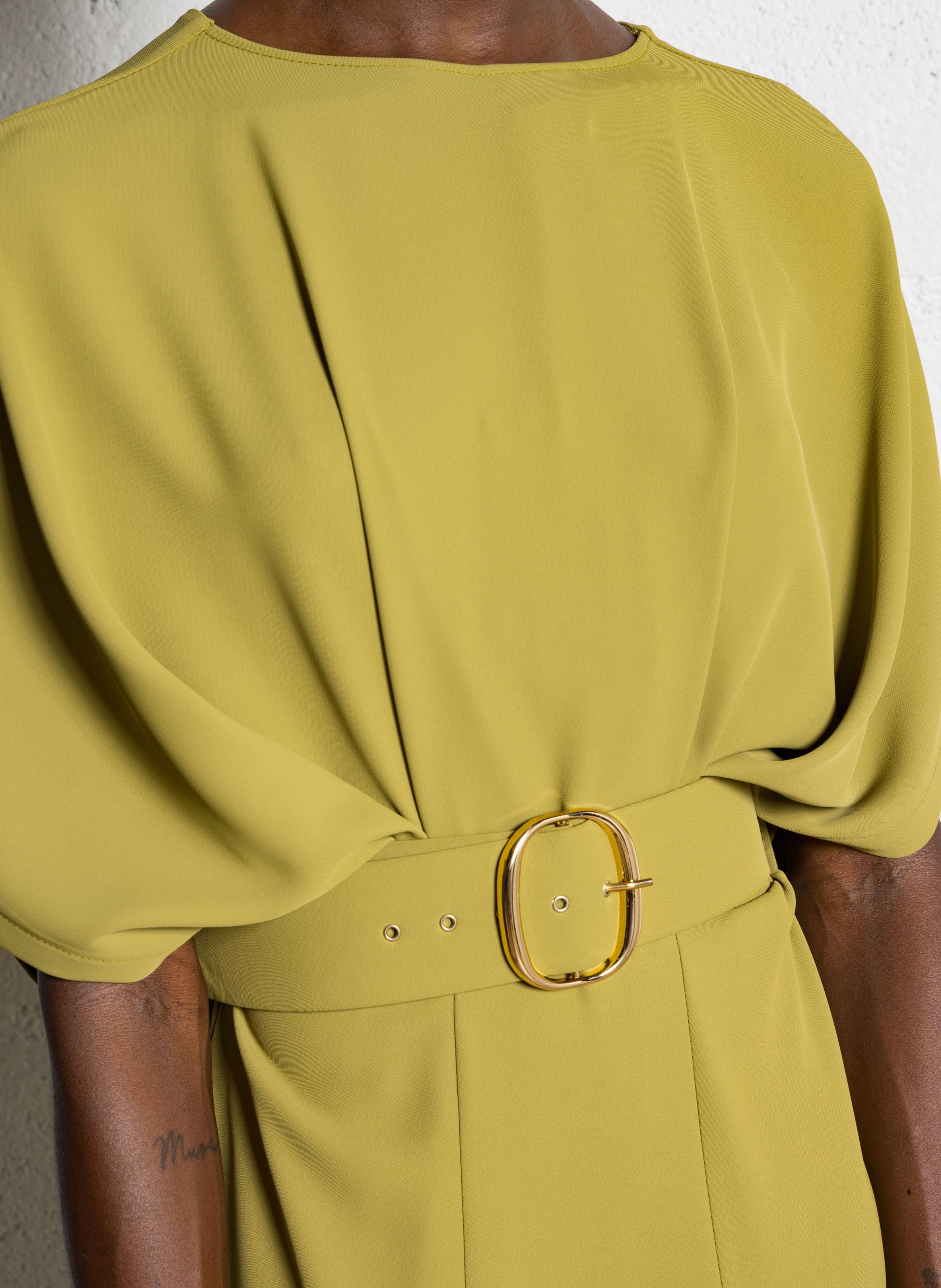 Long fitted round-neck dress IMPERIAL Yellow