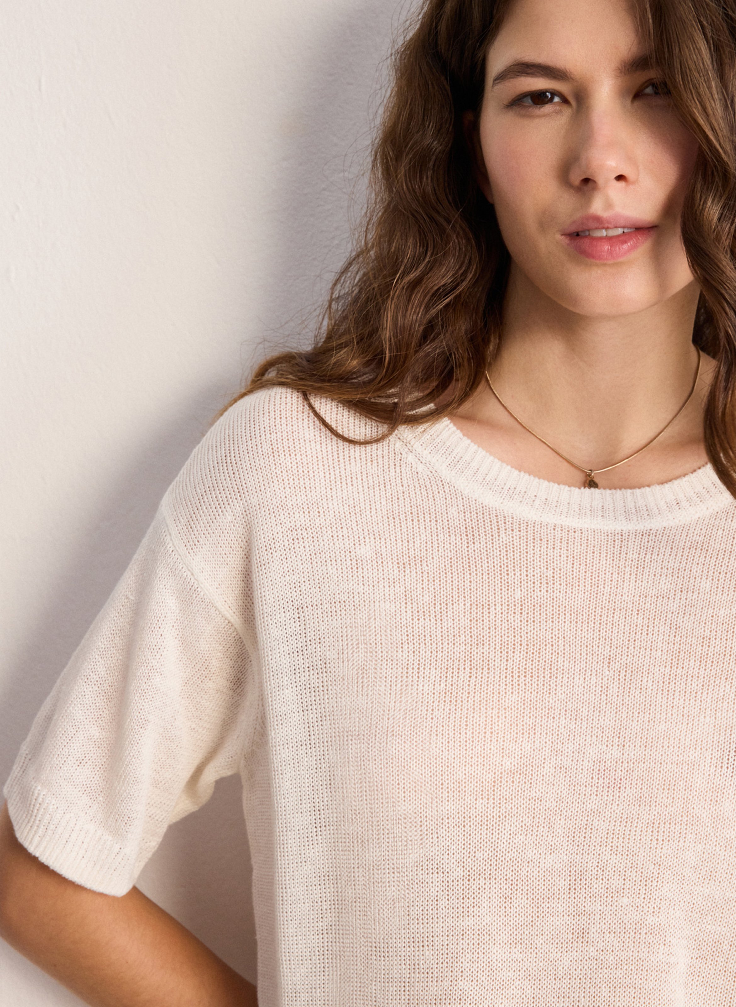 Straight round-neck linen sweater Beige