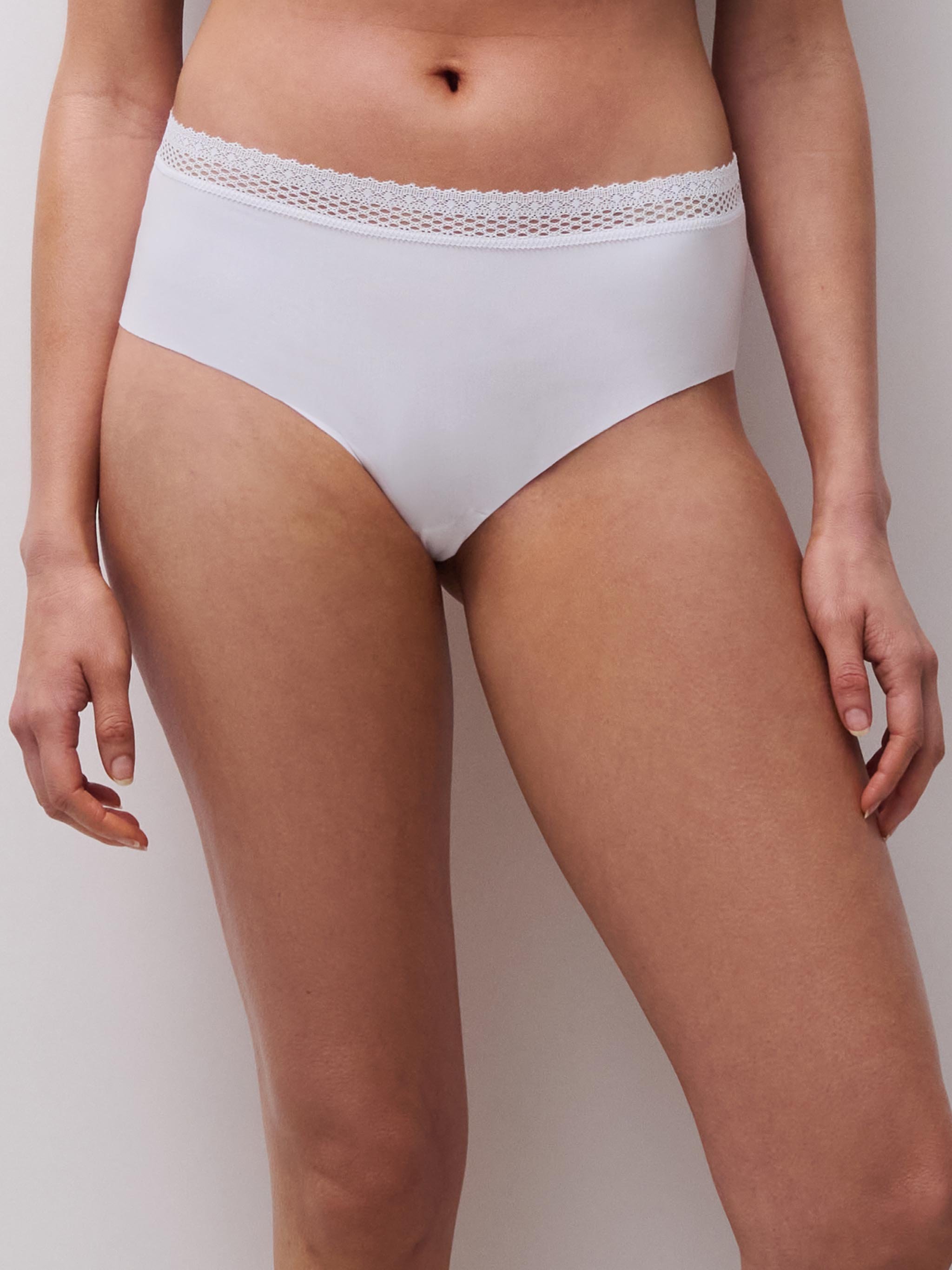 Shorty CHANTELLE White