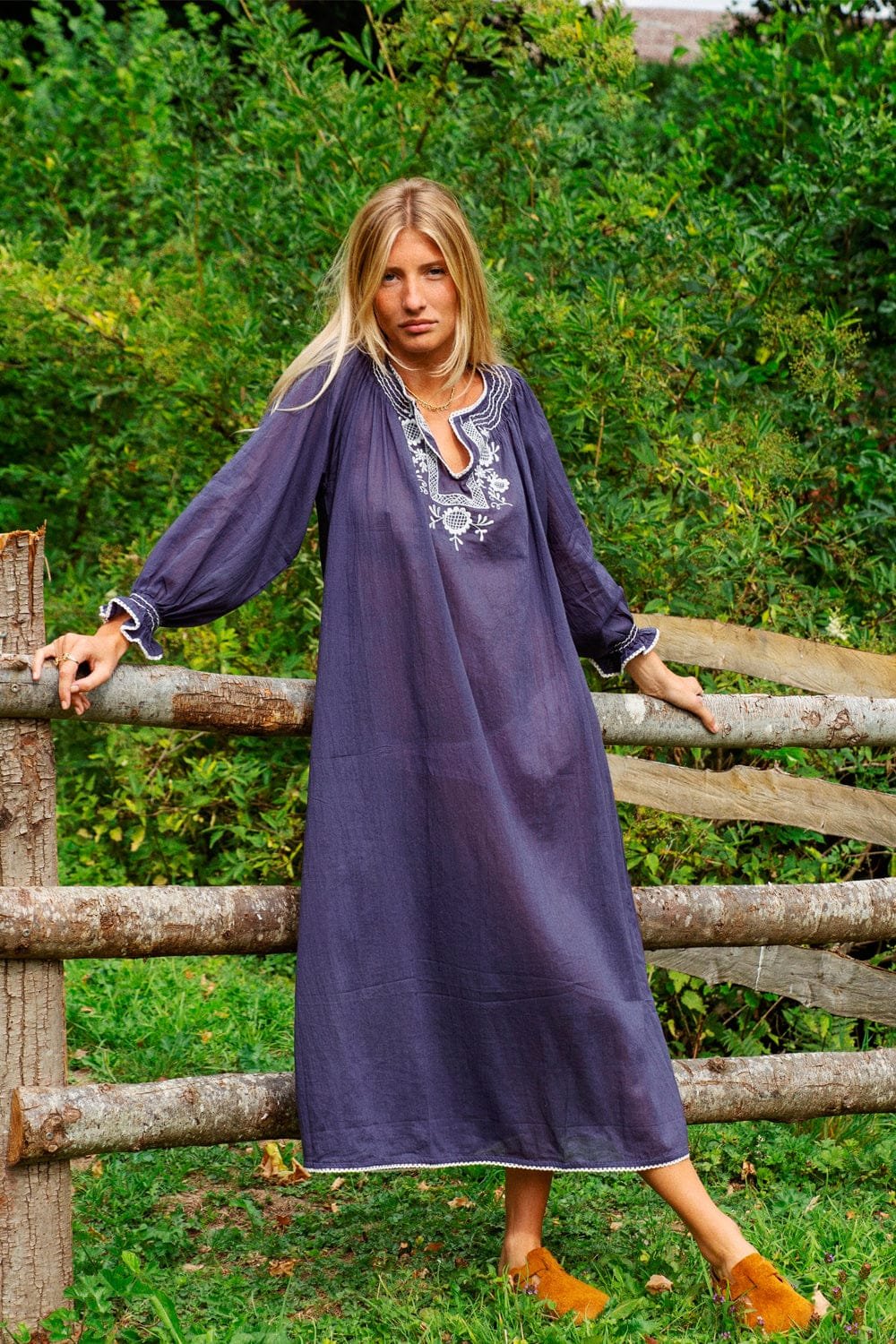 Robe longue brodee GERMAINE DES PRES Multicolore