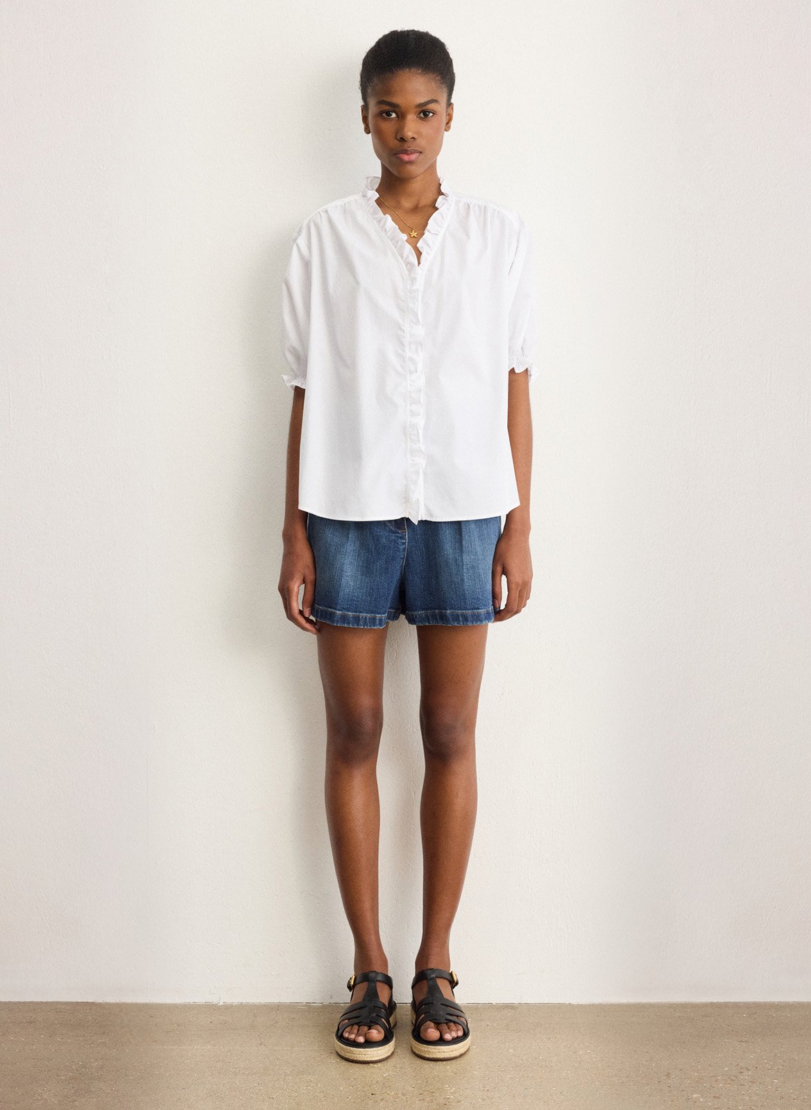 Bluse mit V-Ausschnitt und Volants, einfarbig aus Baumwolle PABLO Weiss