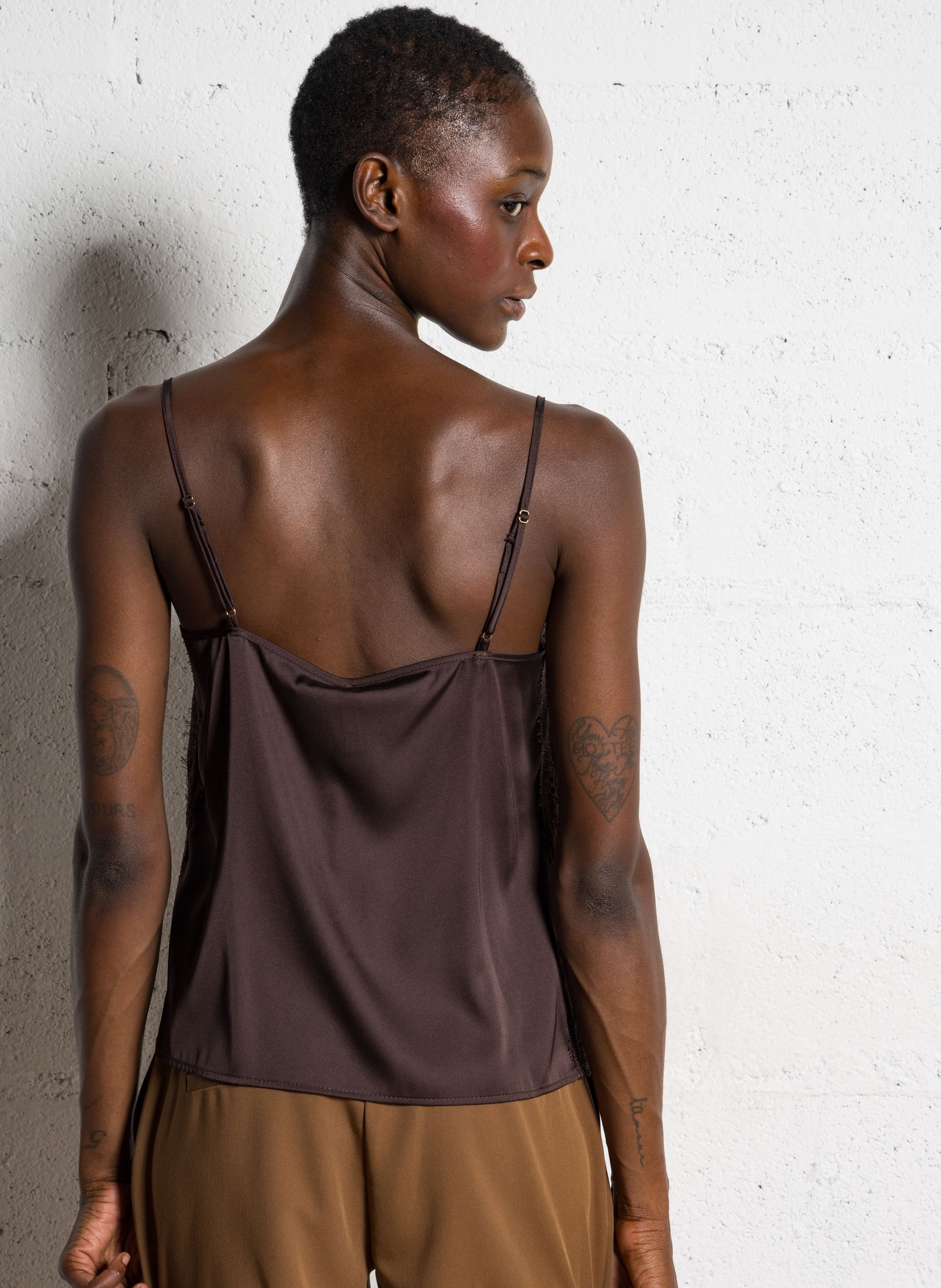 Fluid straight cut top IMPERIAL Brown