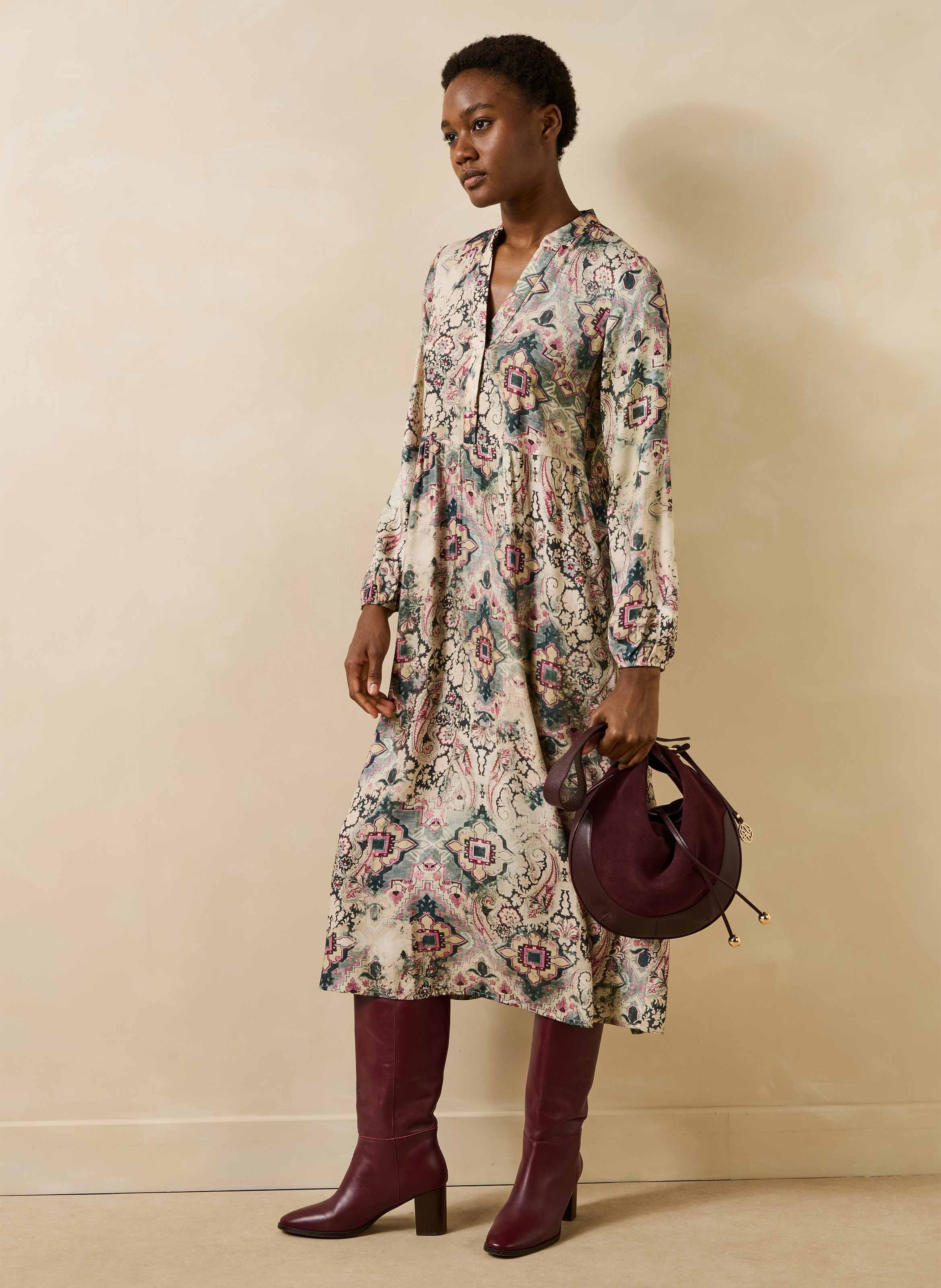 Straight long dress with print LA FEE MARABOUTEE White
