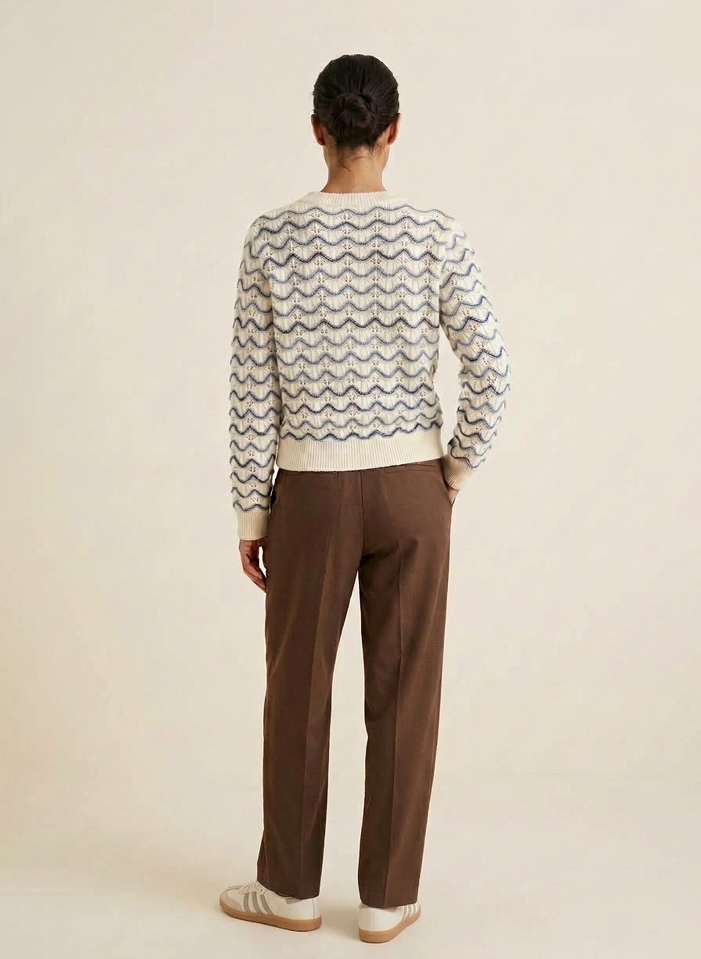 Straight-fit openwork graphic crew-neck top KOOKAI White