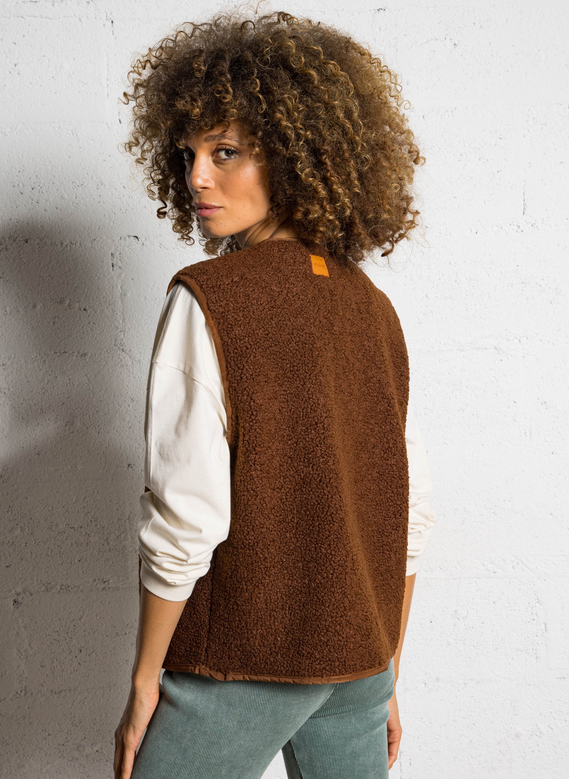 Veste col V en sherpa PLEASE Marron