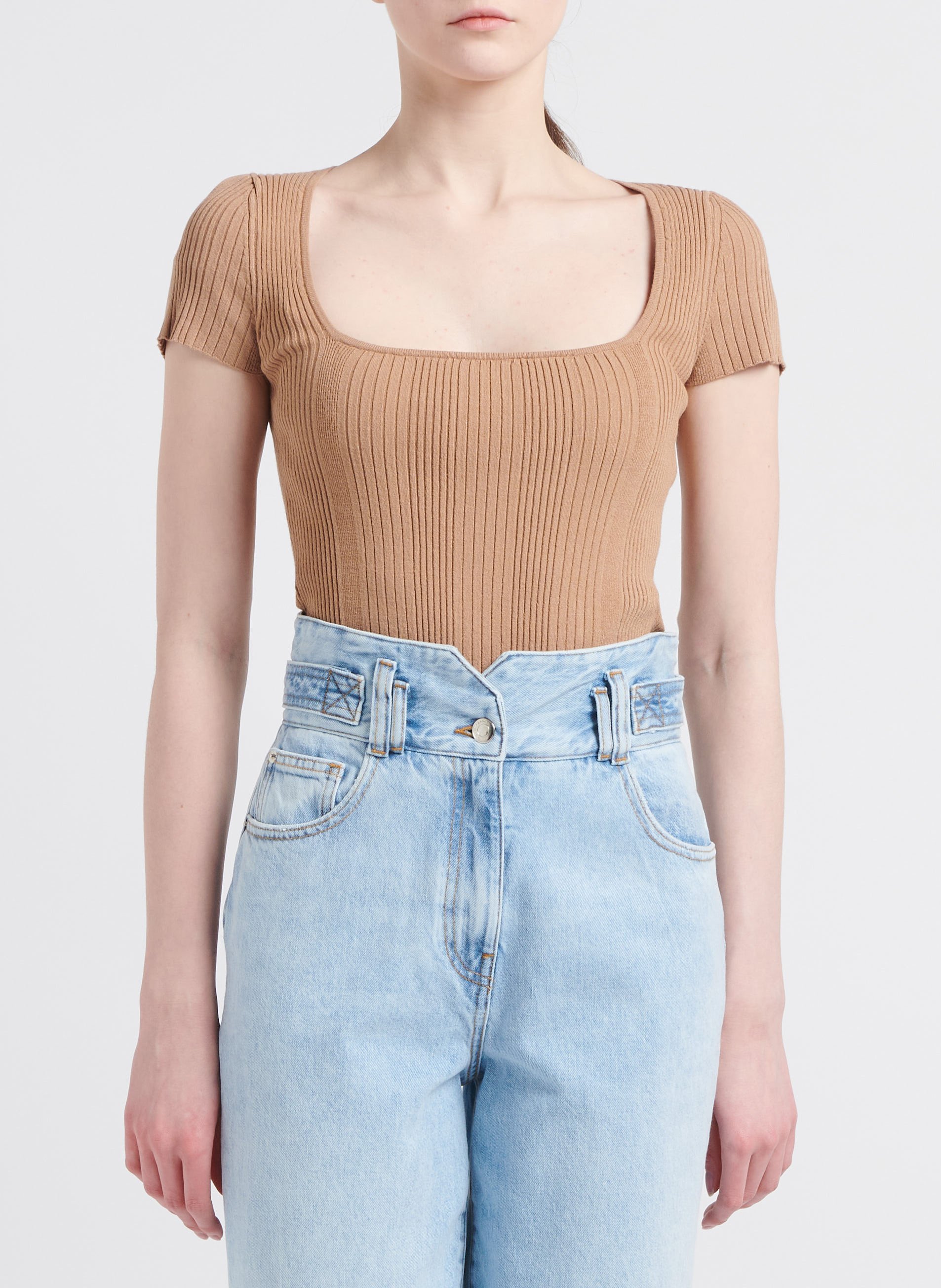 T-shirt van ribtricot met vierkante hals IRO Beige