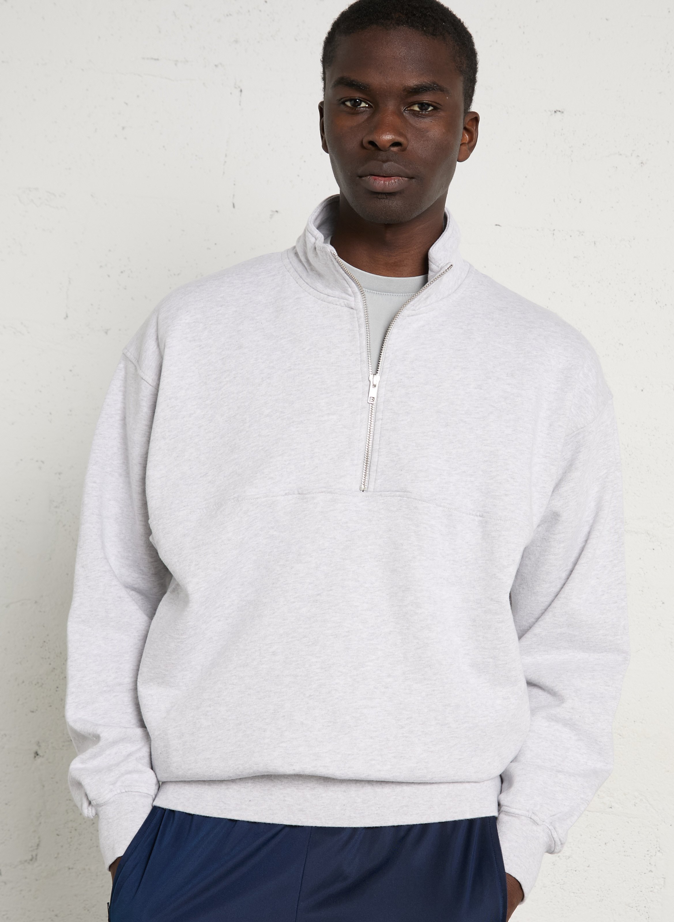 SWEATSHIRT COLORFUL STANDARD Weiss