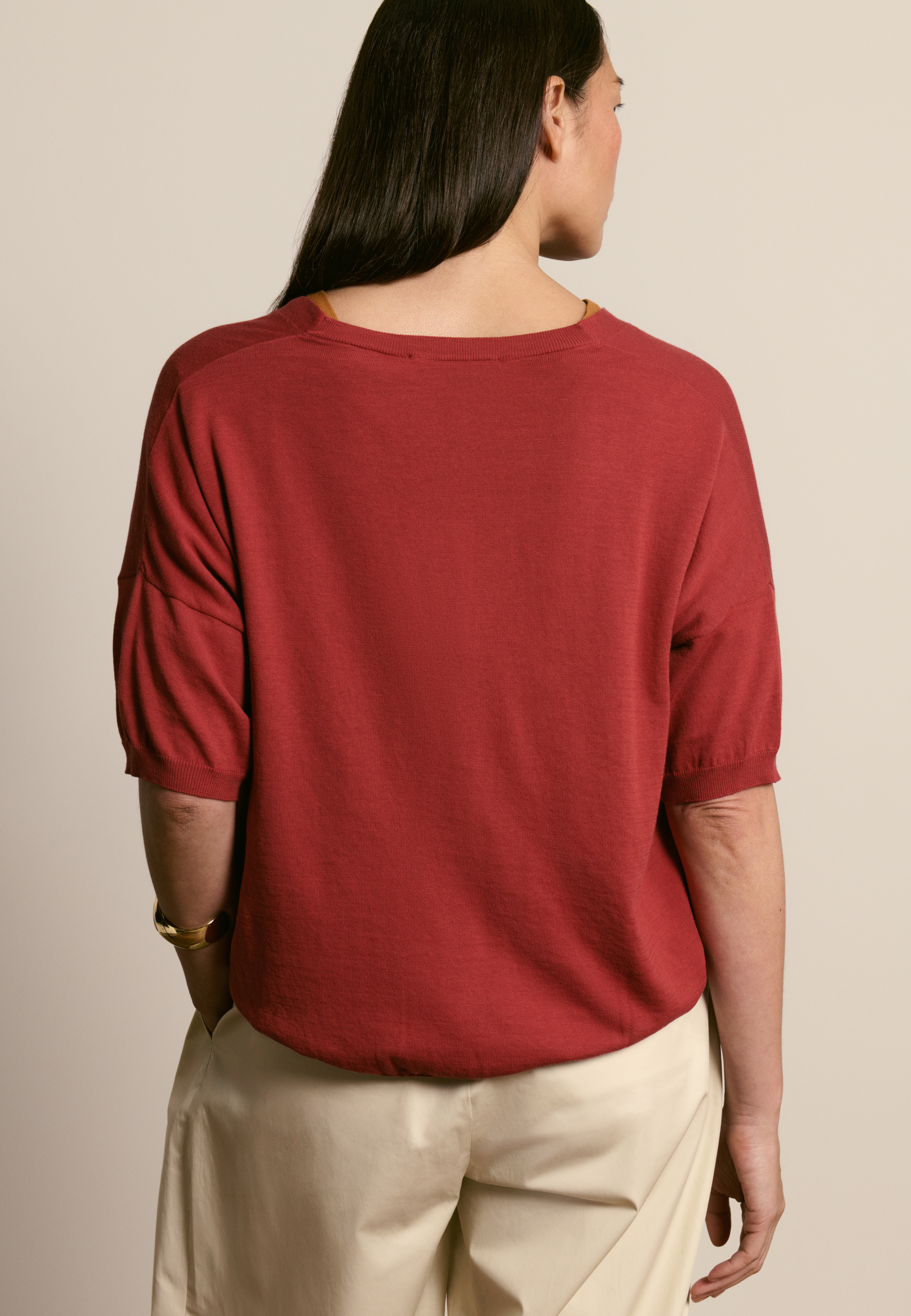 T-shirt col v en coton biologique MAISON MONTAGUT Marron