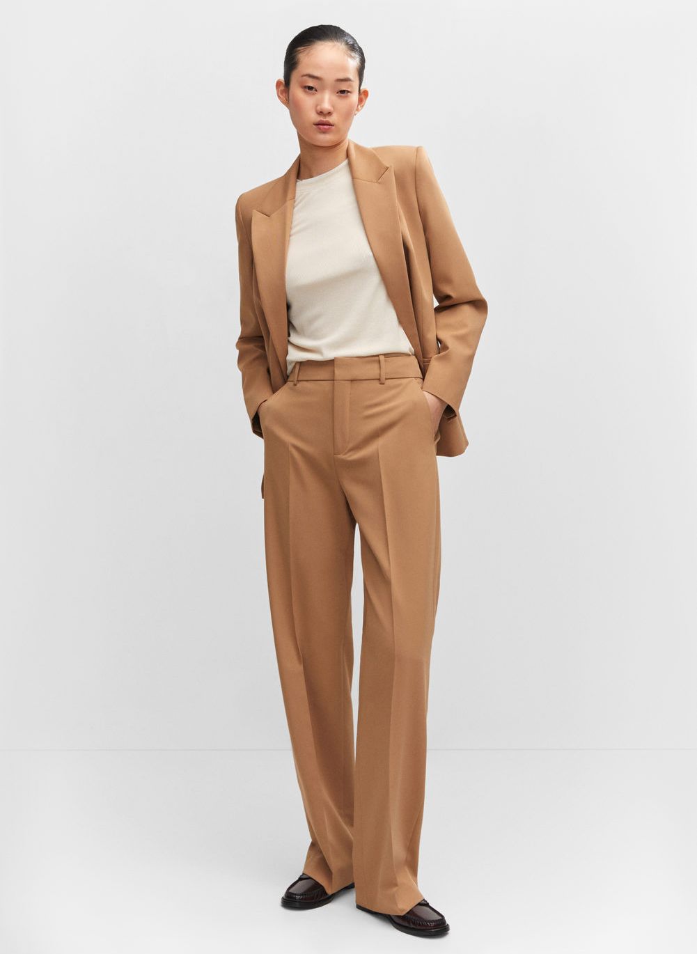 Pantalon marron best sale femme mango