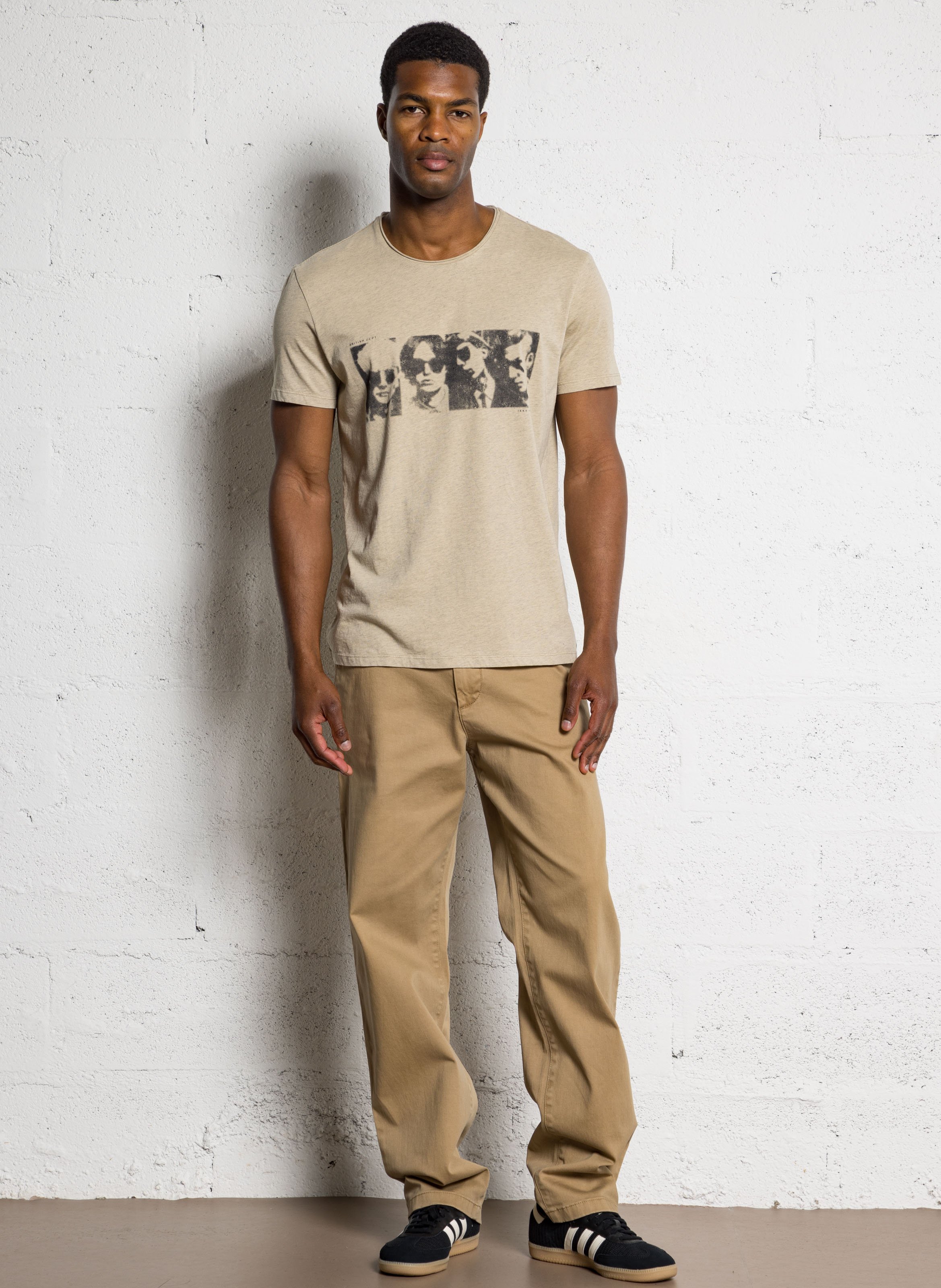 Tee-shirt droit à imprimé visages IKKS Beige