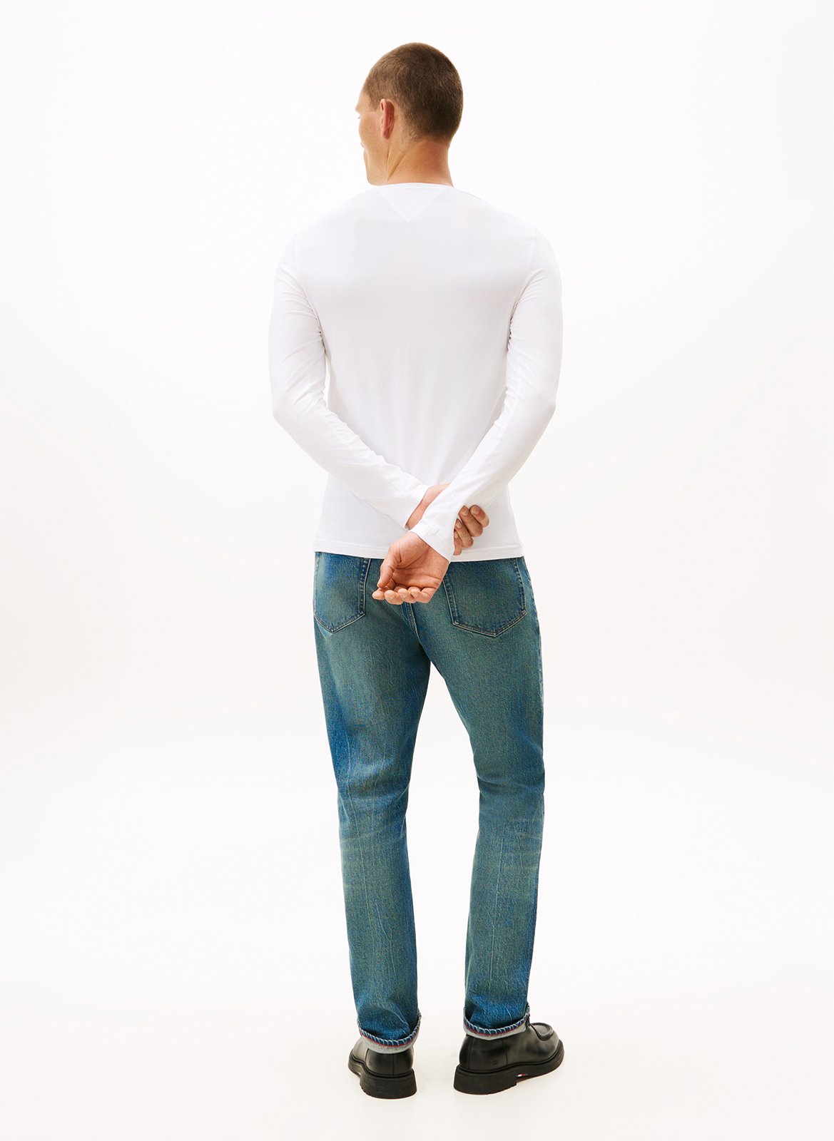 Regular-fit embroidered organic cotton T-shirt with round neck TOMMY HILFIGER White