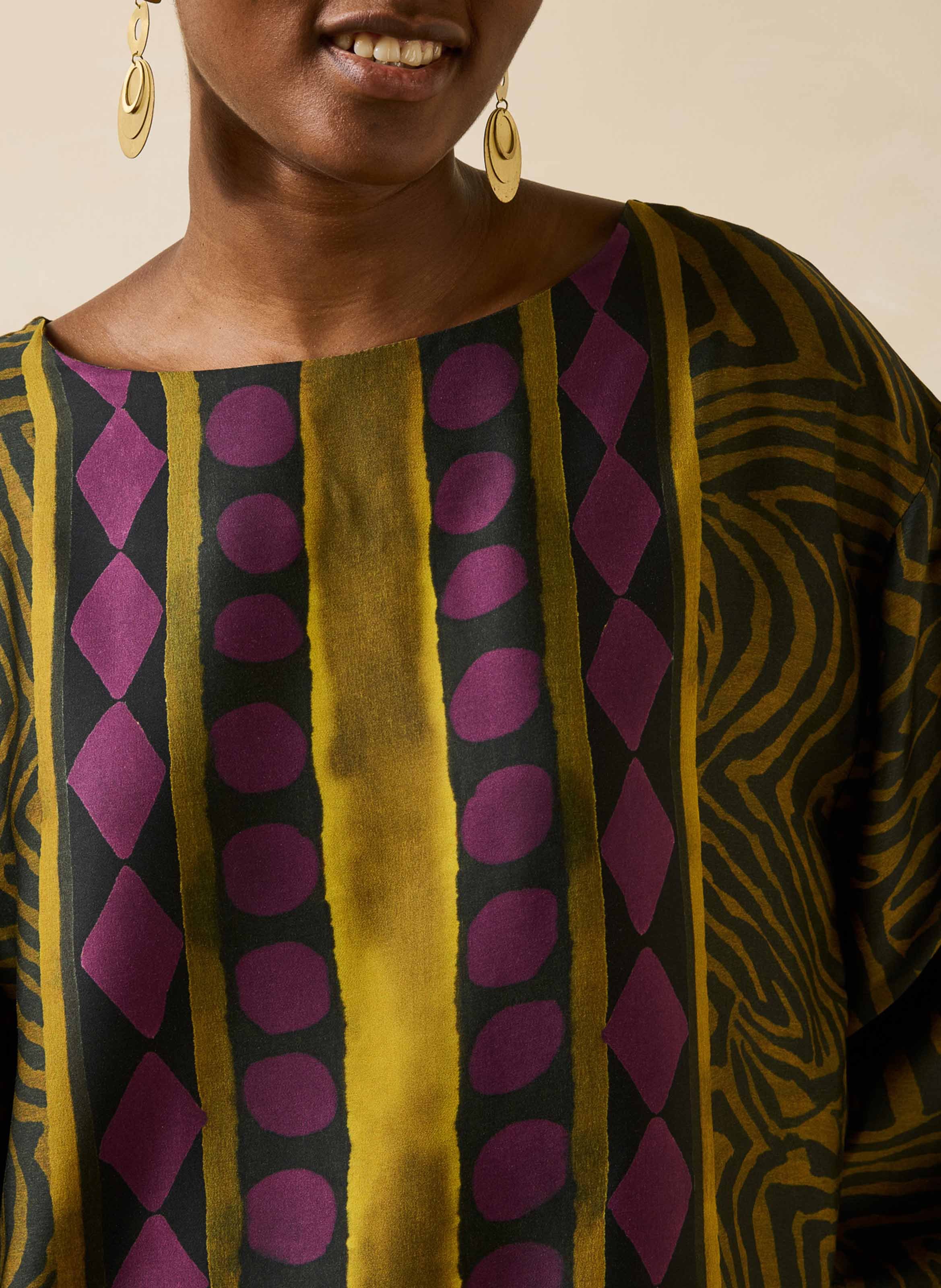Bedrucktes Kurzkleid mit Rundhalsausschnitt LA FEE MARABOUTEE Mehrfarbig