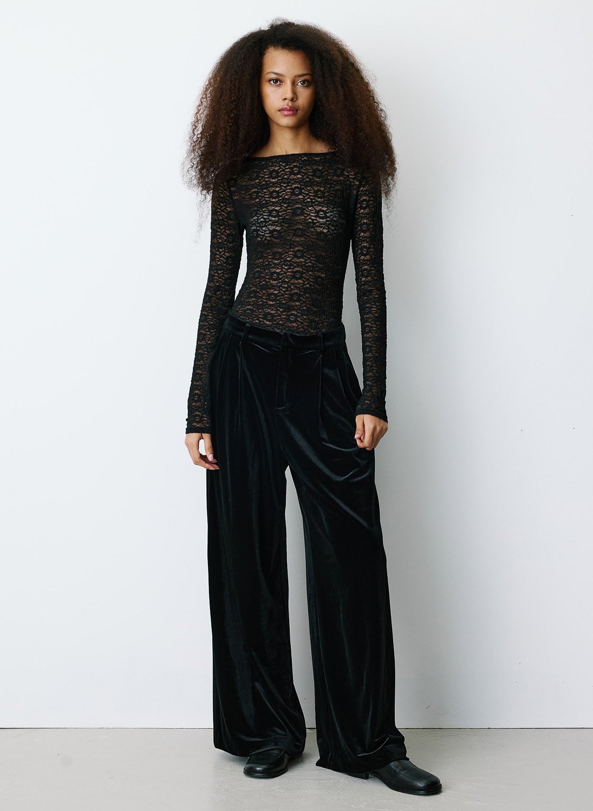 Wijde fluwelen pantalon met plooien GRACE ET MILA Zwart