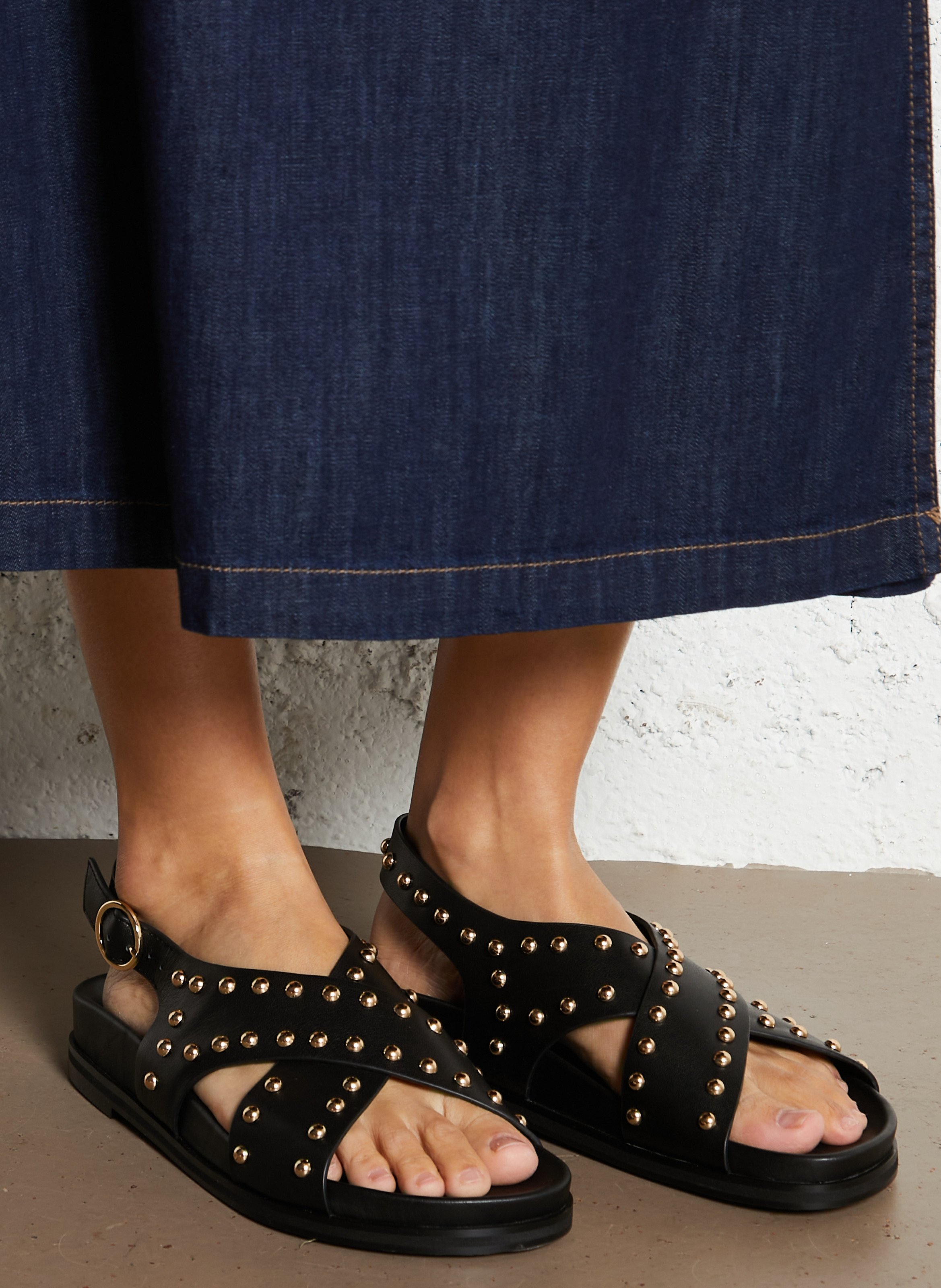 Avarca Berlin - Flache Ledersandalen mit Samt COSMOPARIS Schwarz