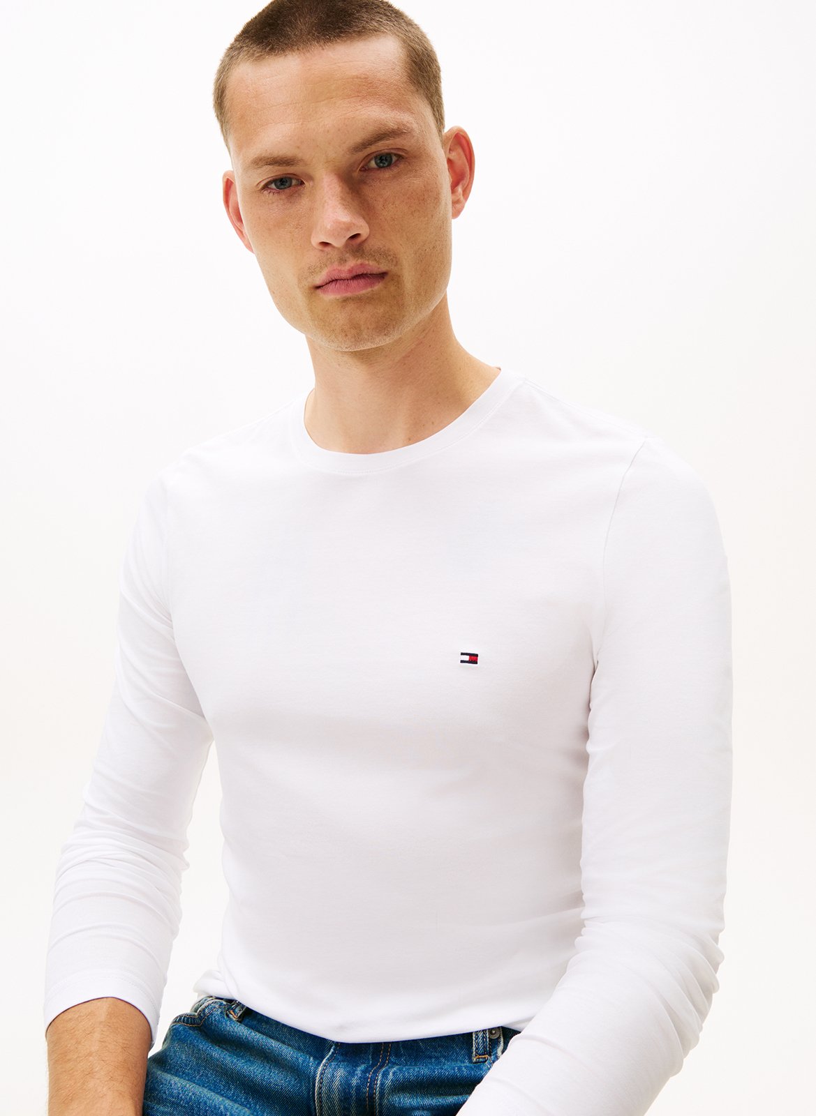 Regular-fit embroidered organic cotton T-shirt with round neck TOMMY HILFIGER White