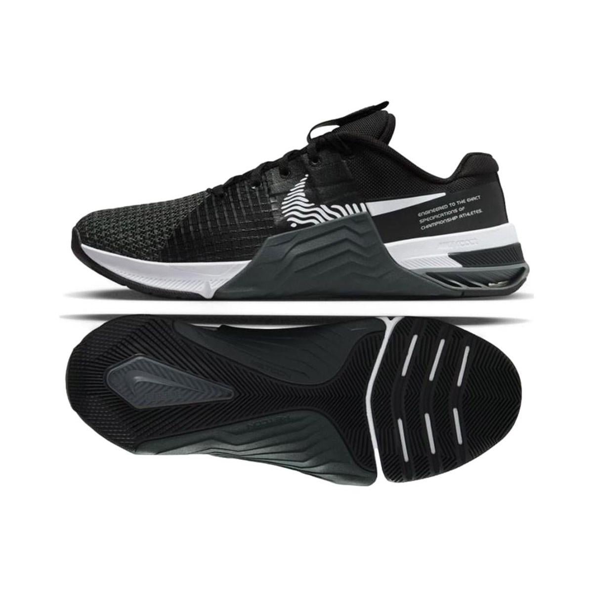 Low-top sneakers NIKE Black