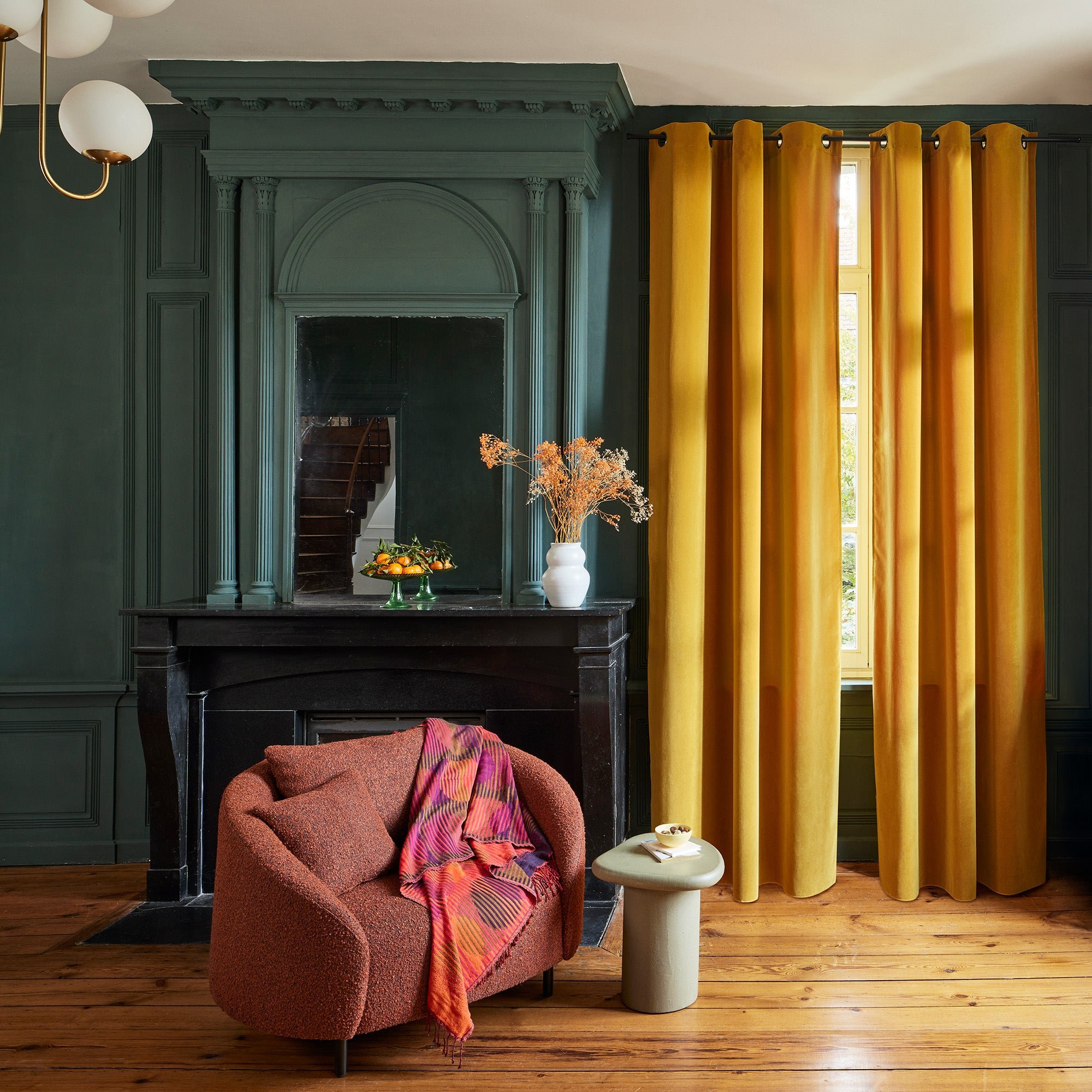 Curtain with gilt eyelets MADURA