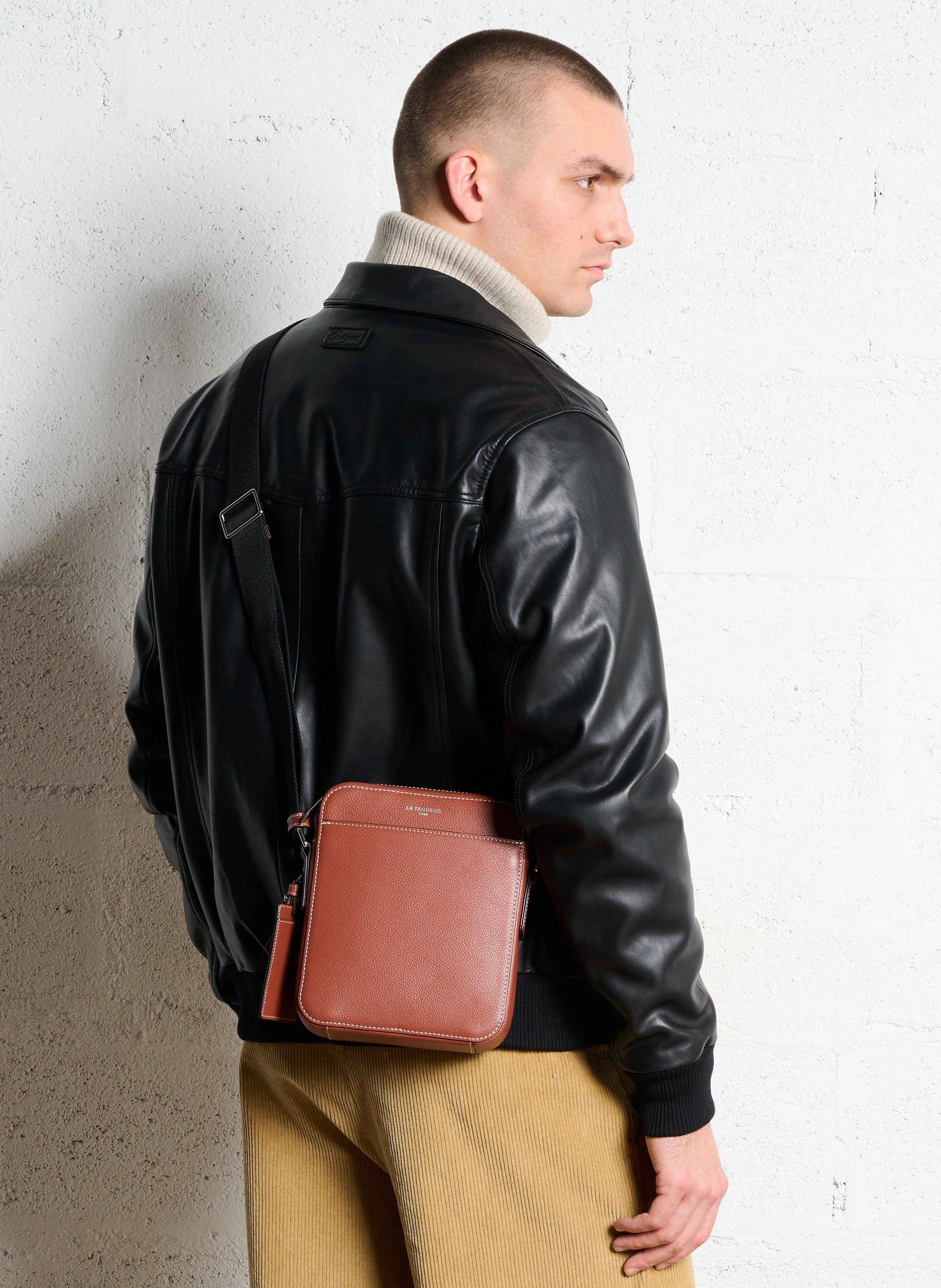 Tas van nerfleer LE TANNEUR Bruin