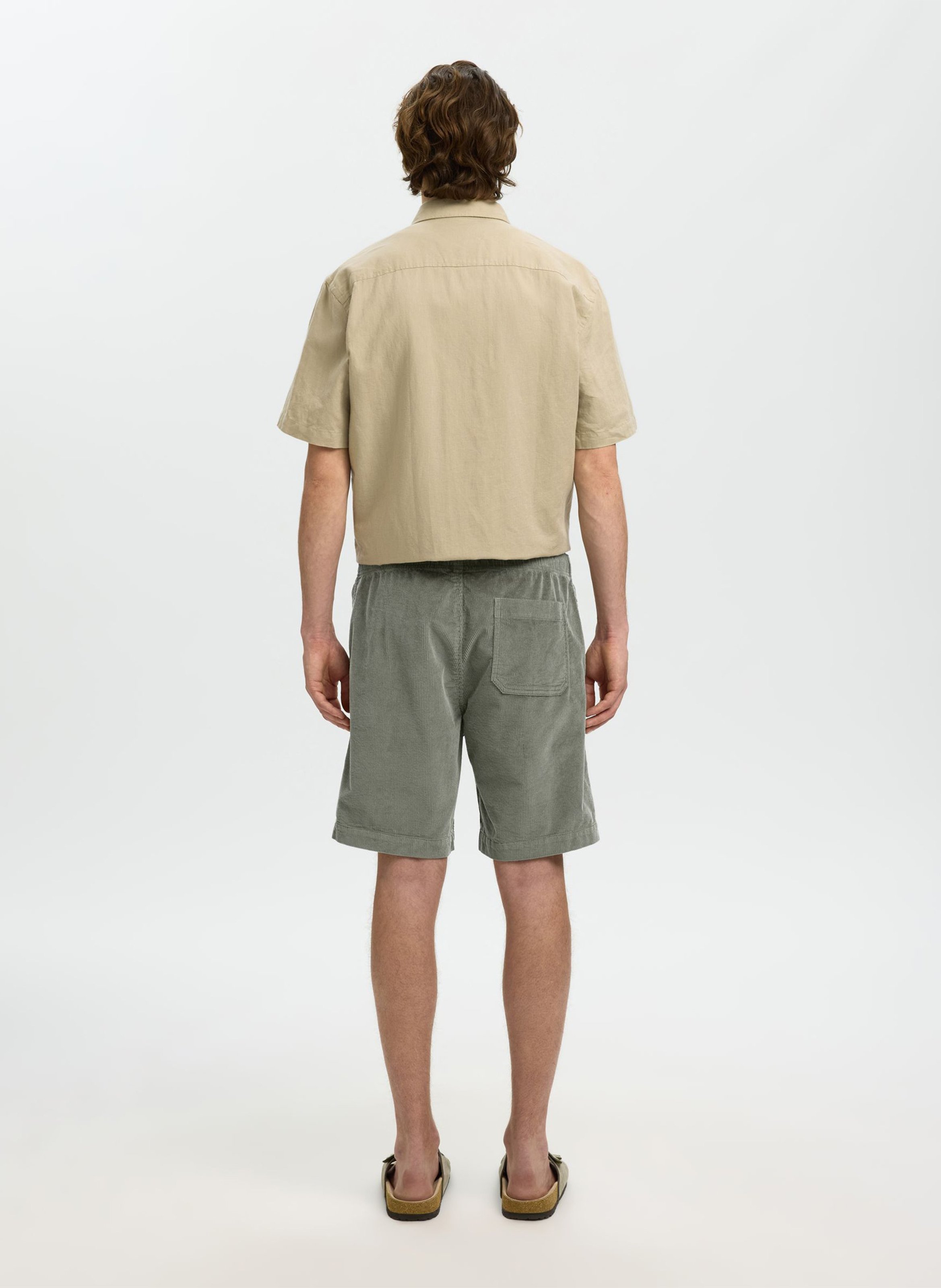 Short droit en coton bio mélangé SELECTED Gris