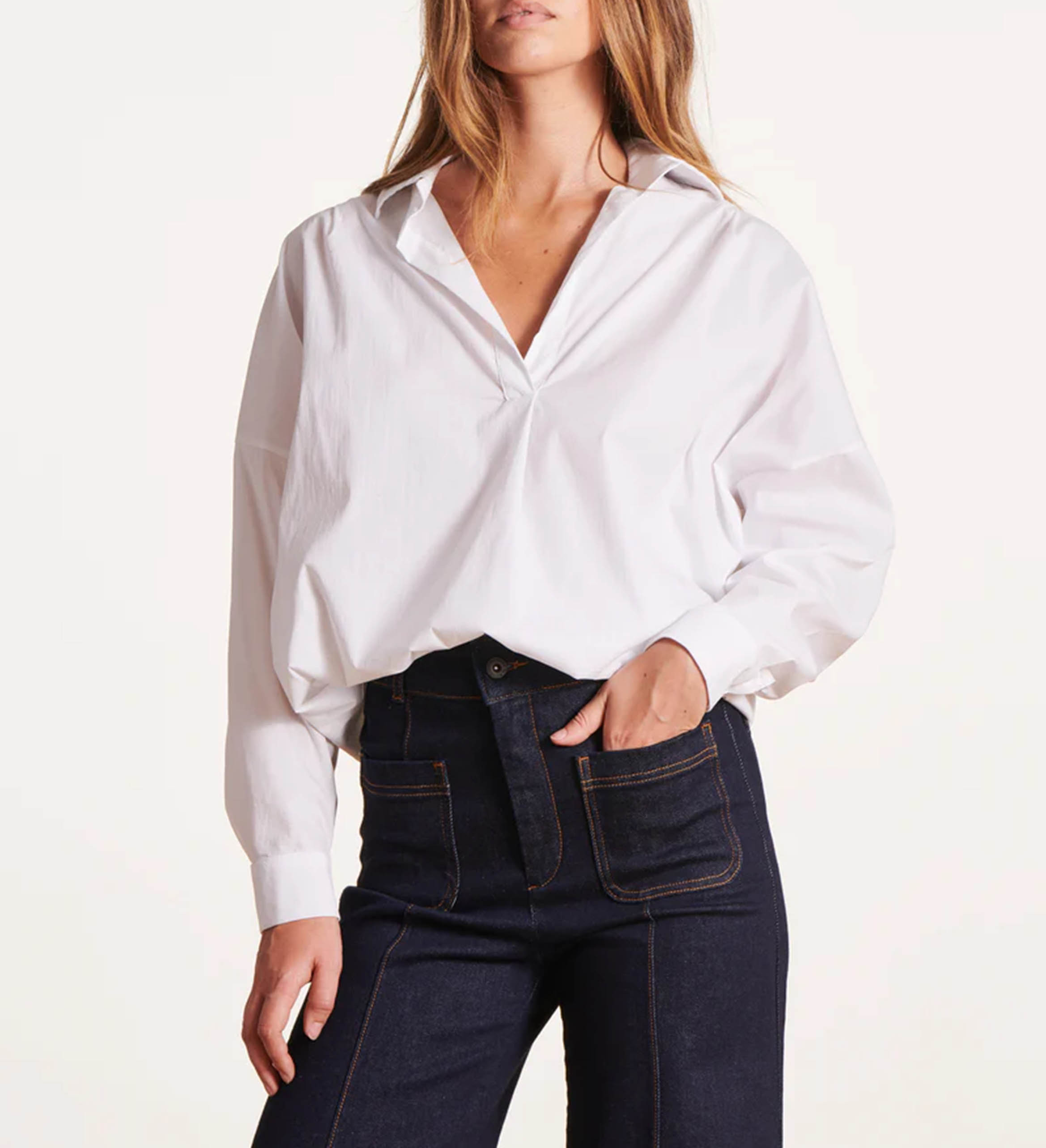 Ruimvallende top met overhemdkraagje | katoenblend LA FEE MARABOUTEE Wit