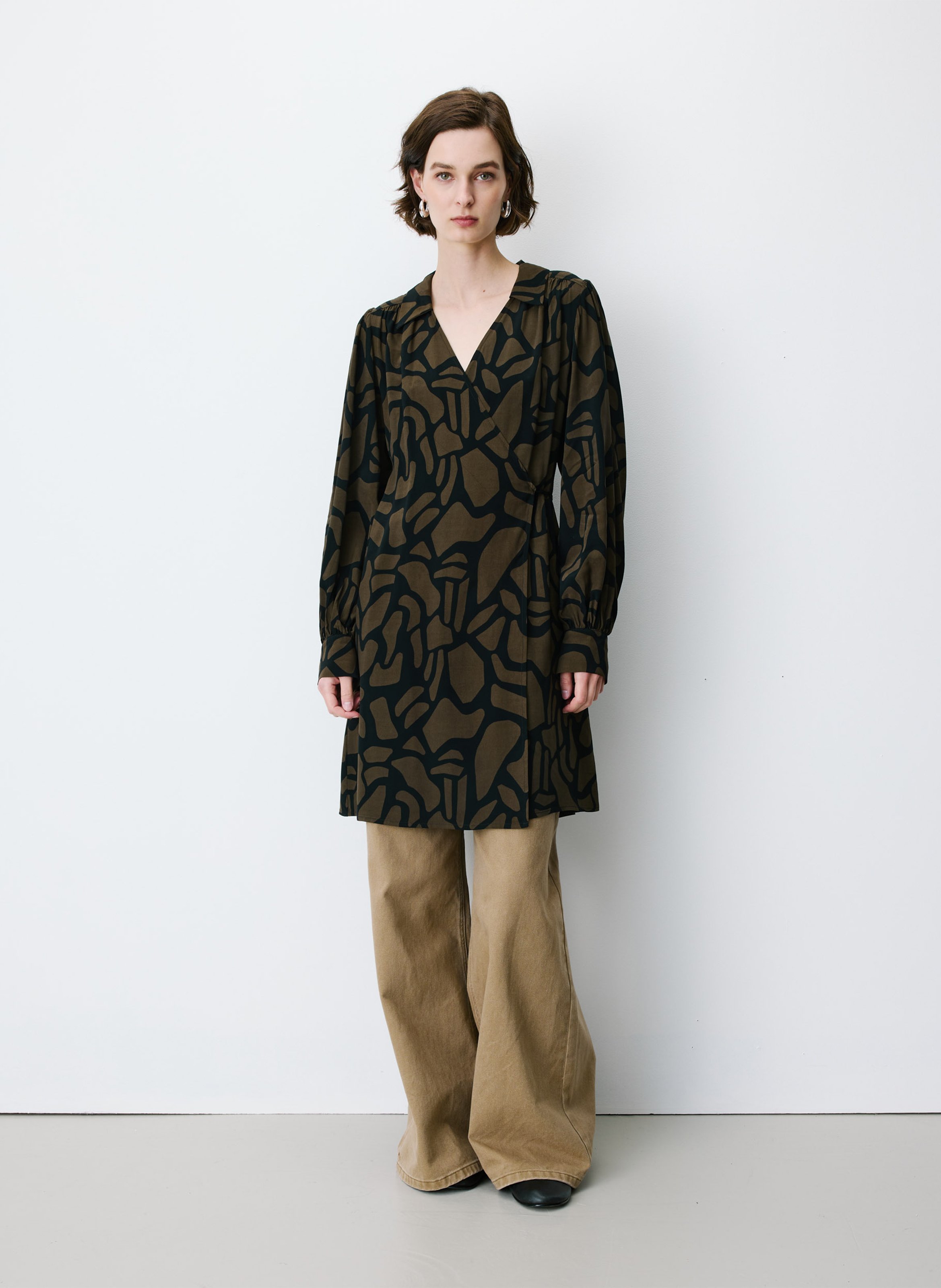 Robe courte portefeuille imprimée GRACE ET MILA Vert