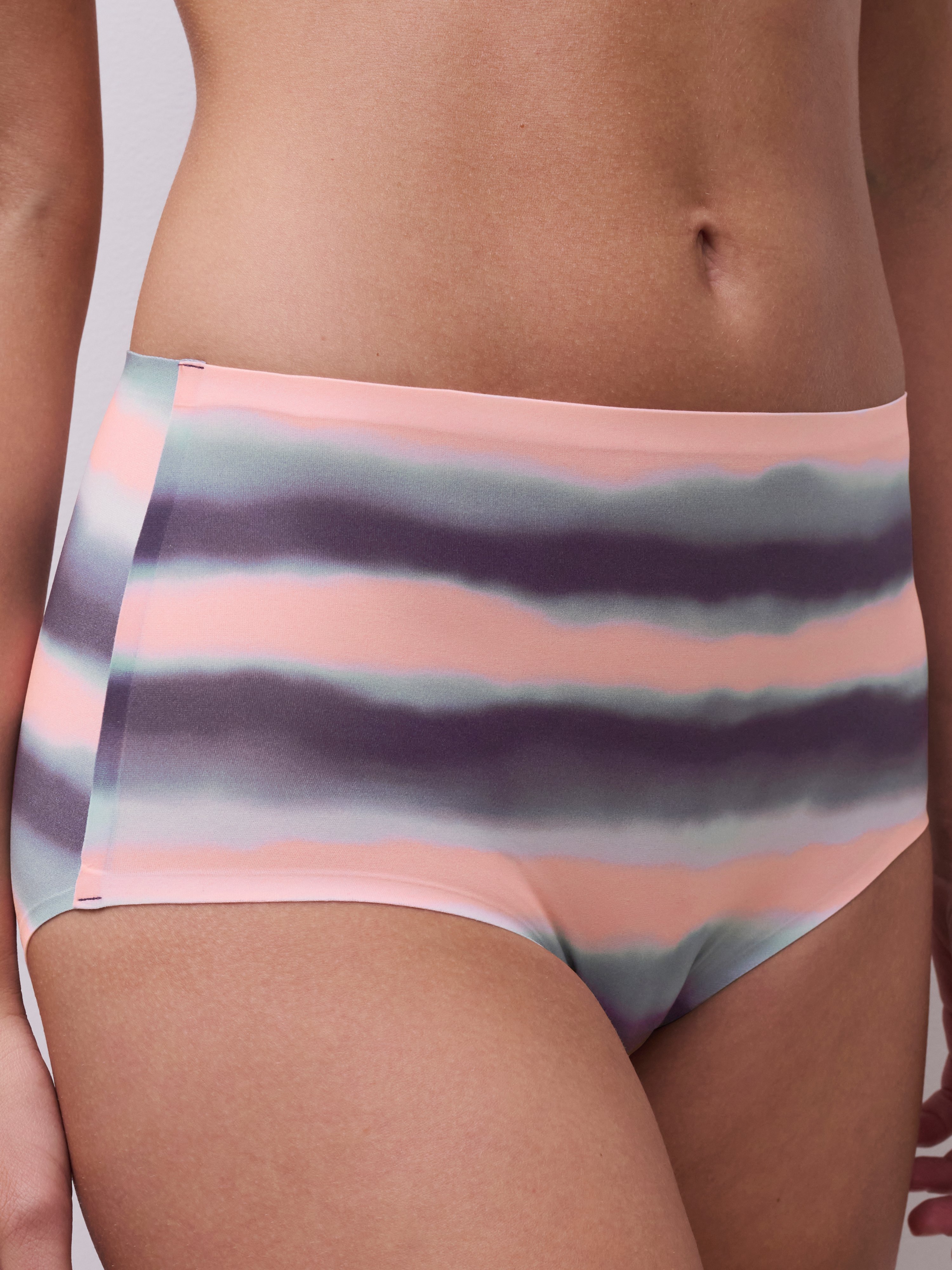 High-waisted lace panties CHANTELLE Multicolored