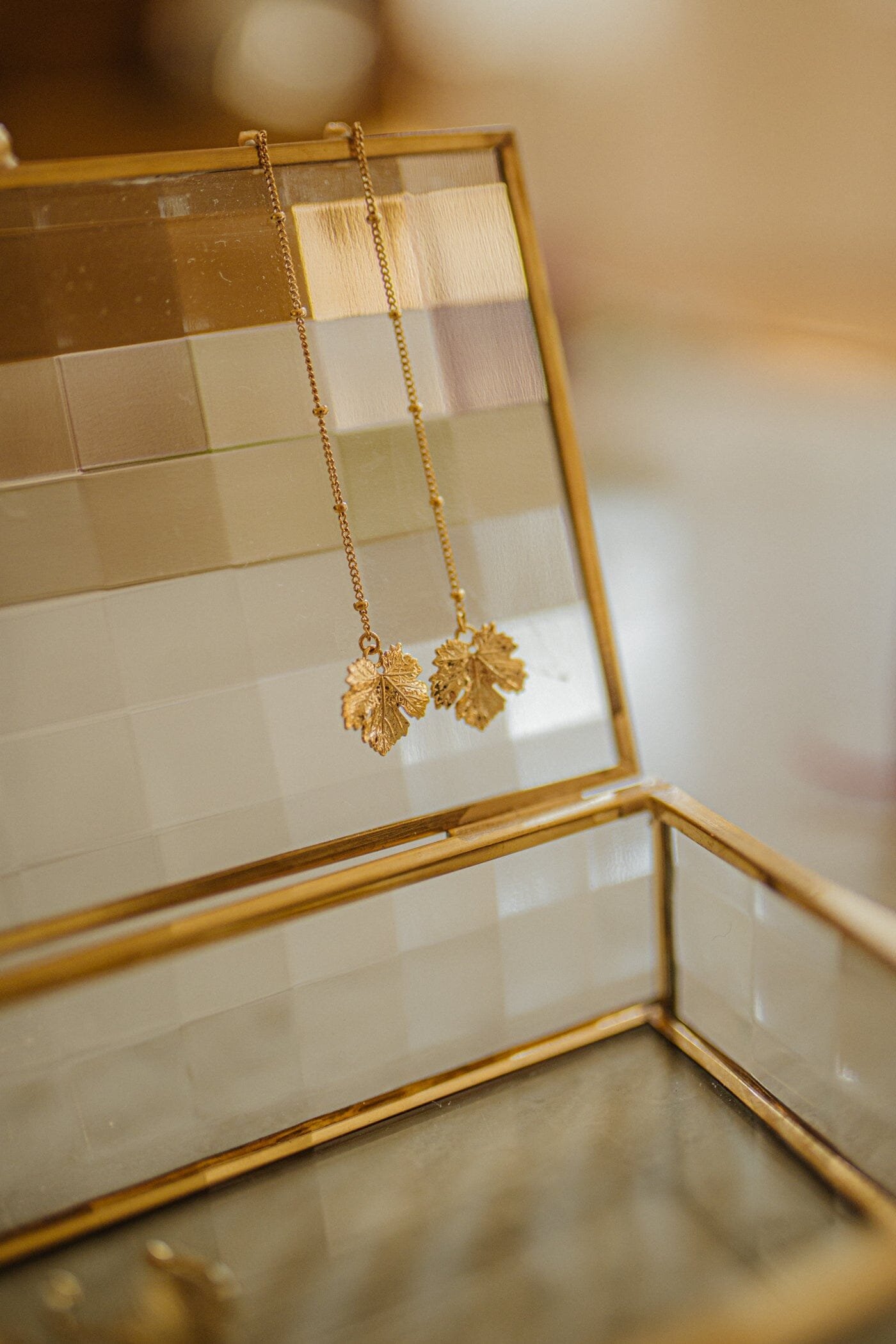 Silver-plated leaf drop earrings MONSIEUR SIMONE Golden