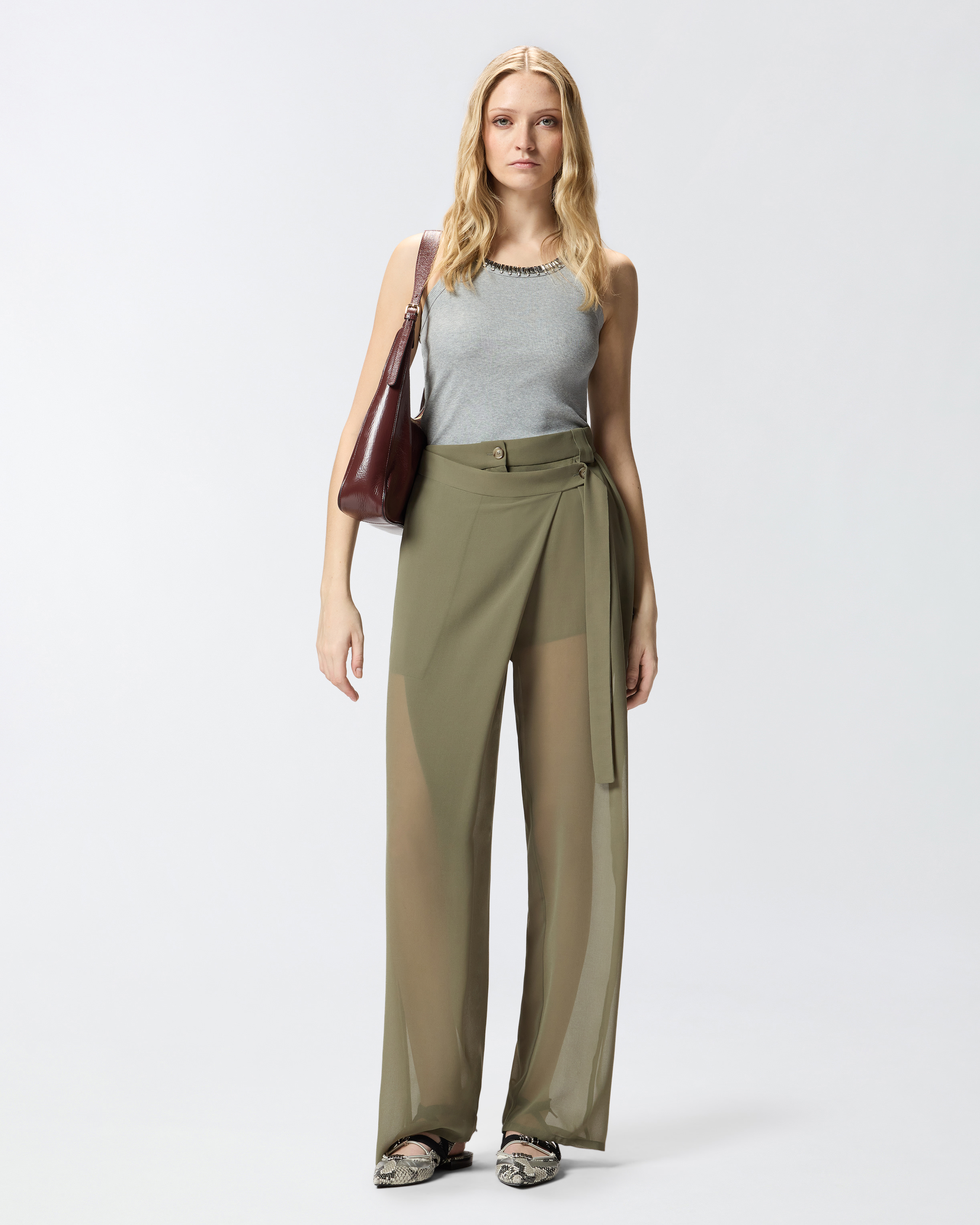 Ribbed top with jewel embroideries Grey