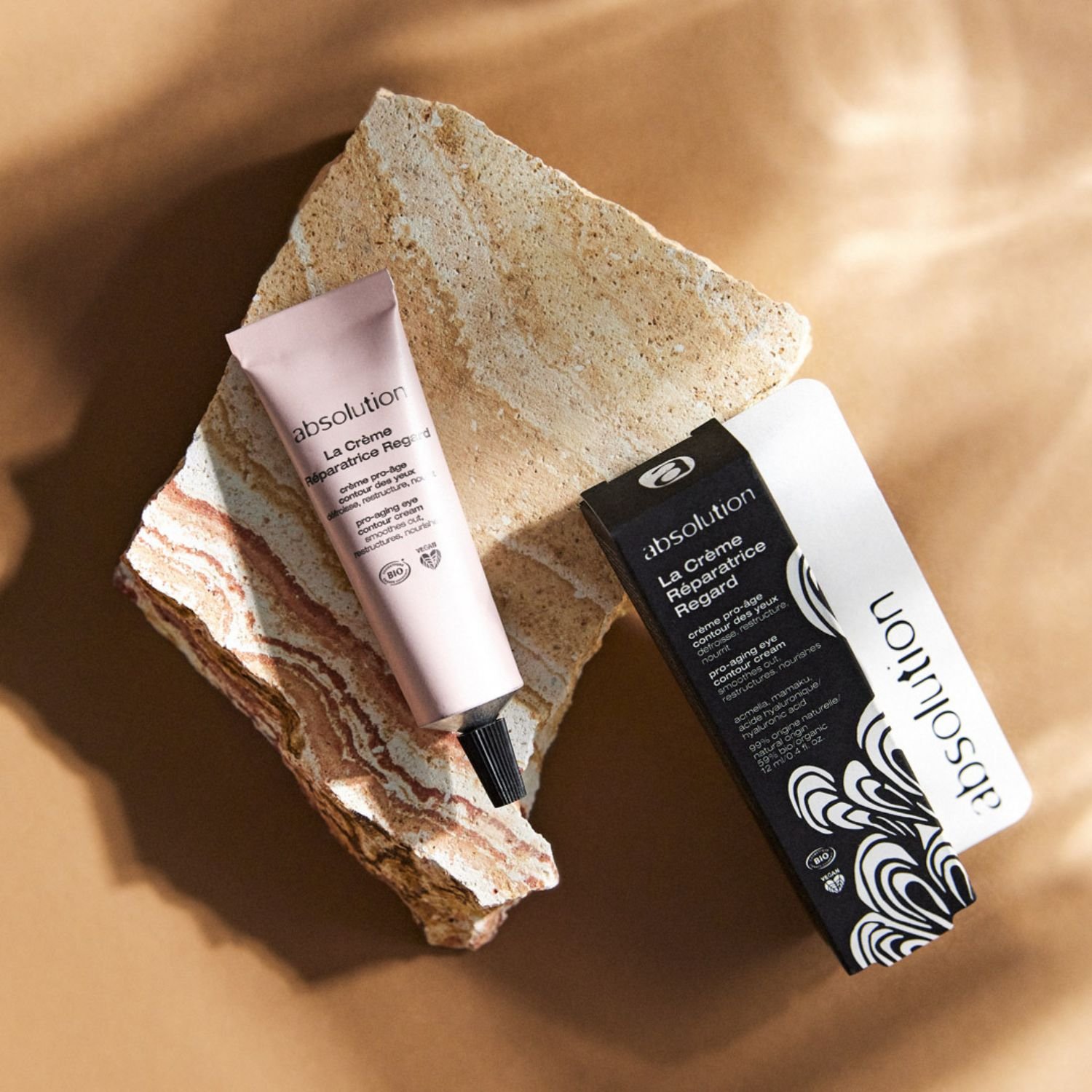 LA CREME REPARATRICE REGARD ABSOLUTION No color