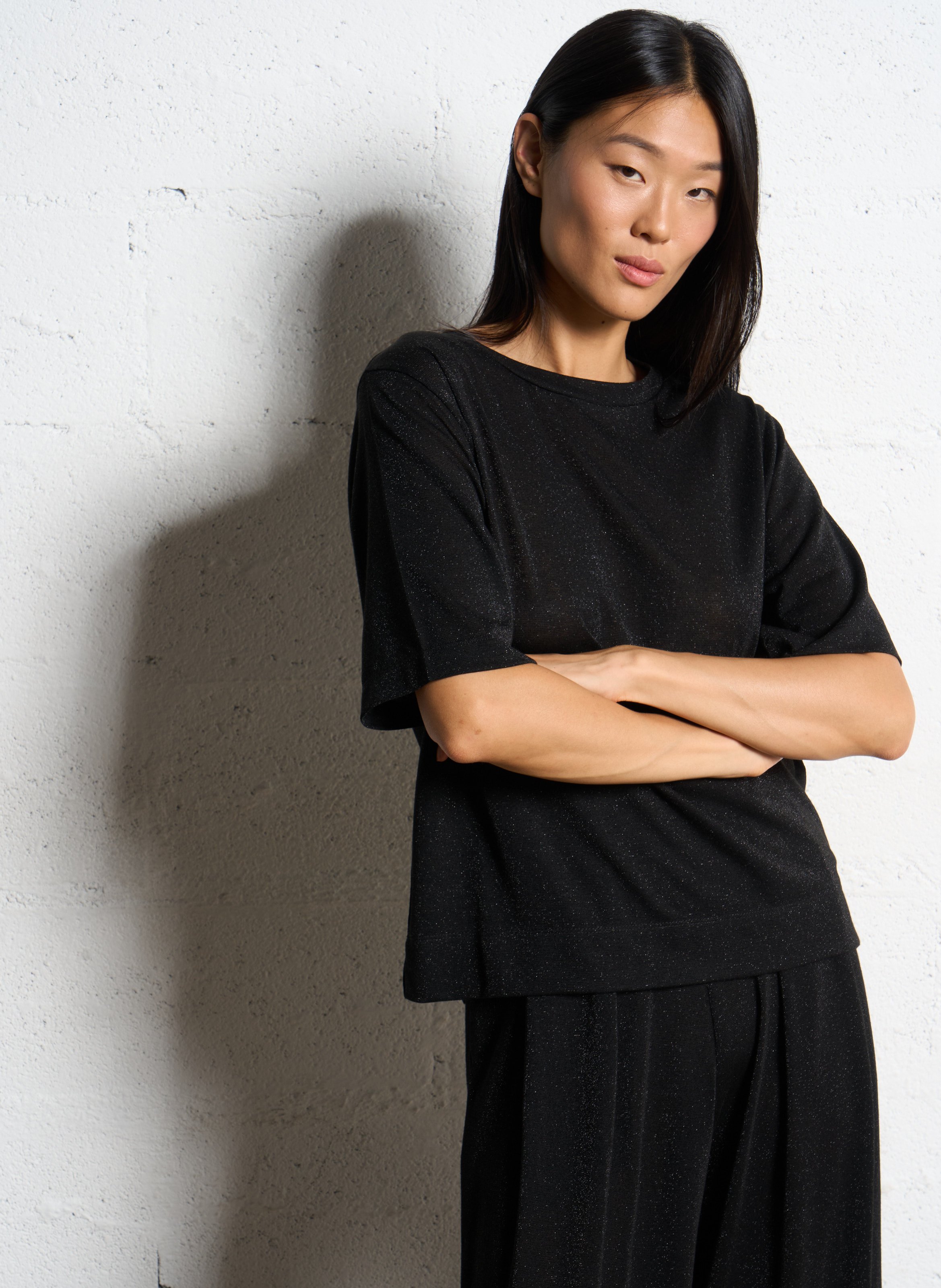 Tee-shirt col rond pailleté MOMONI Noir