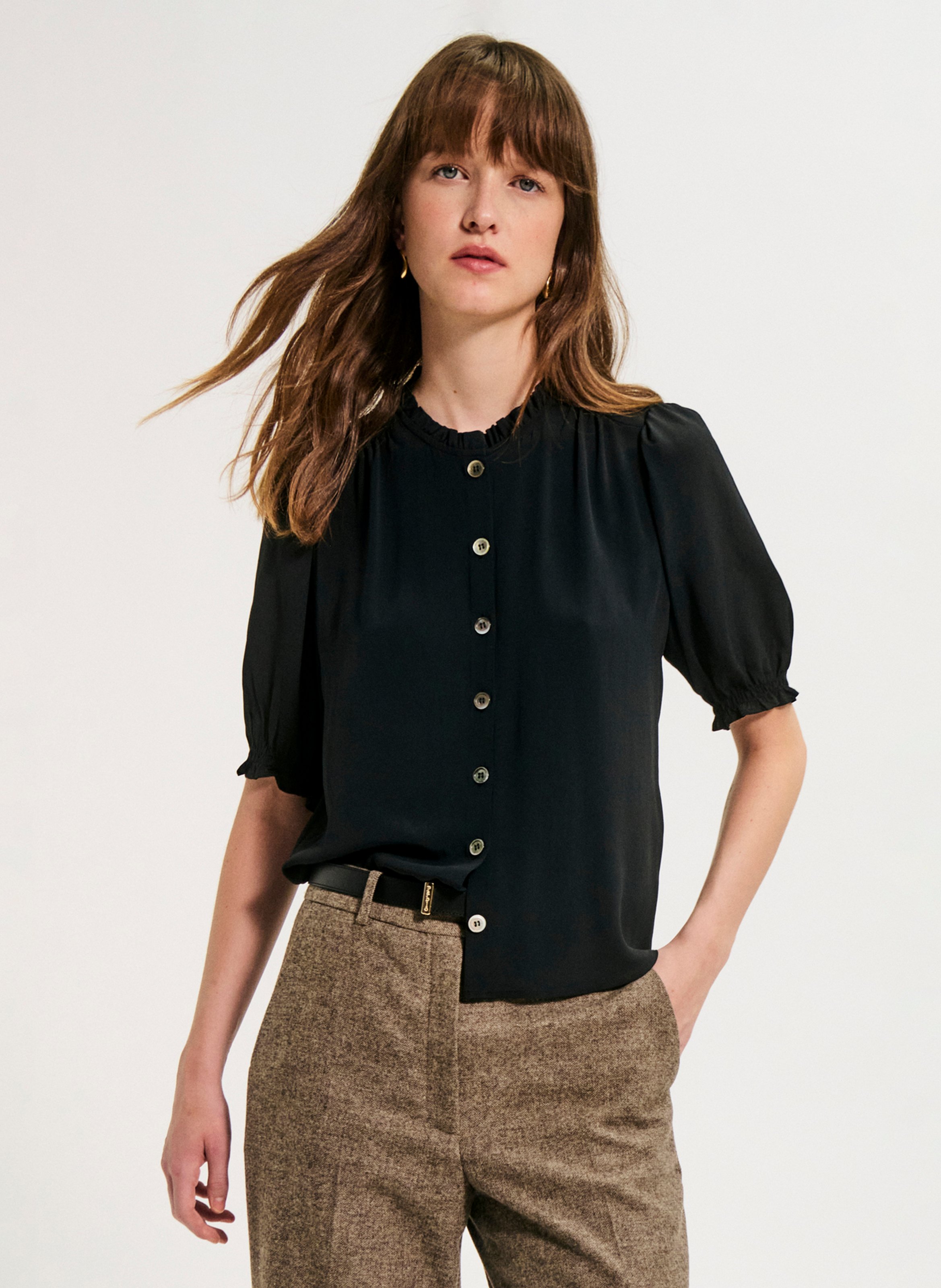 Chemise col montant à volants PABLO Noir