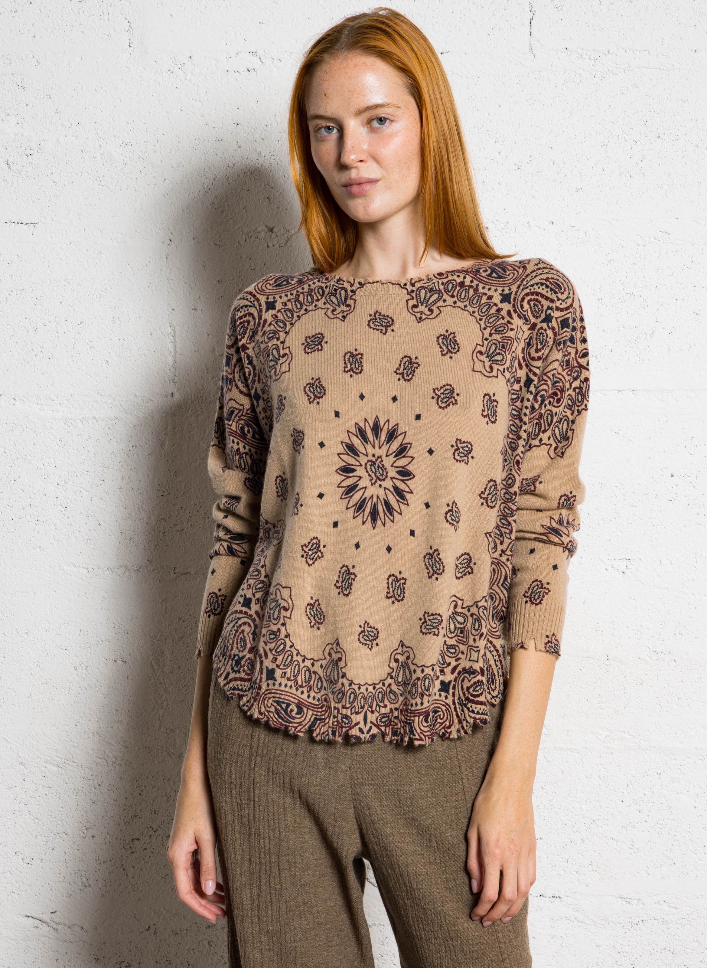 Pull droit à bords crantés en cachemire maillé KUJTEN Marron