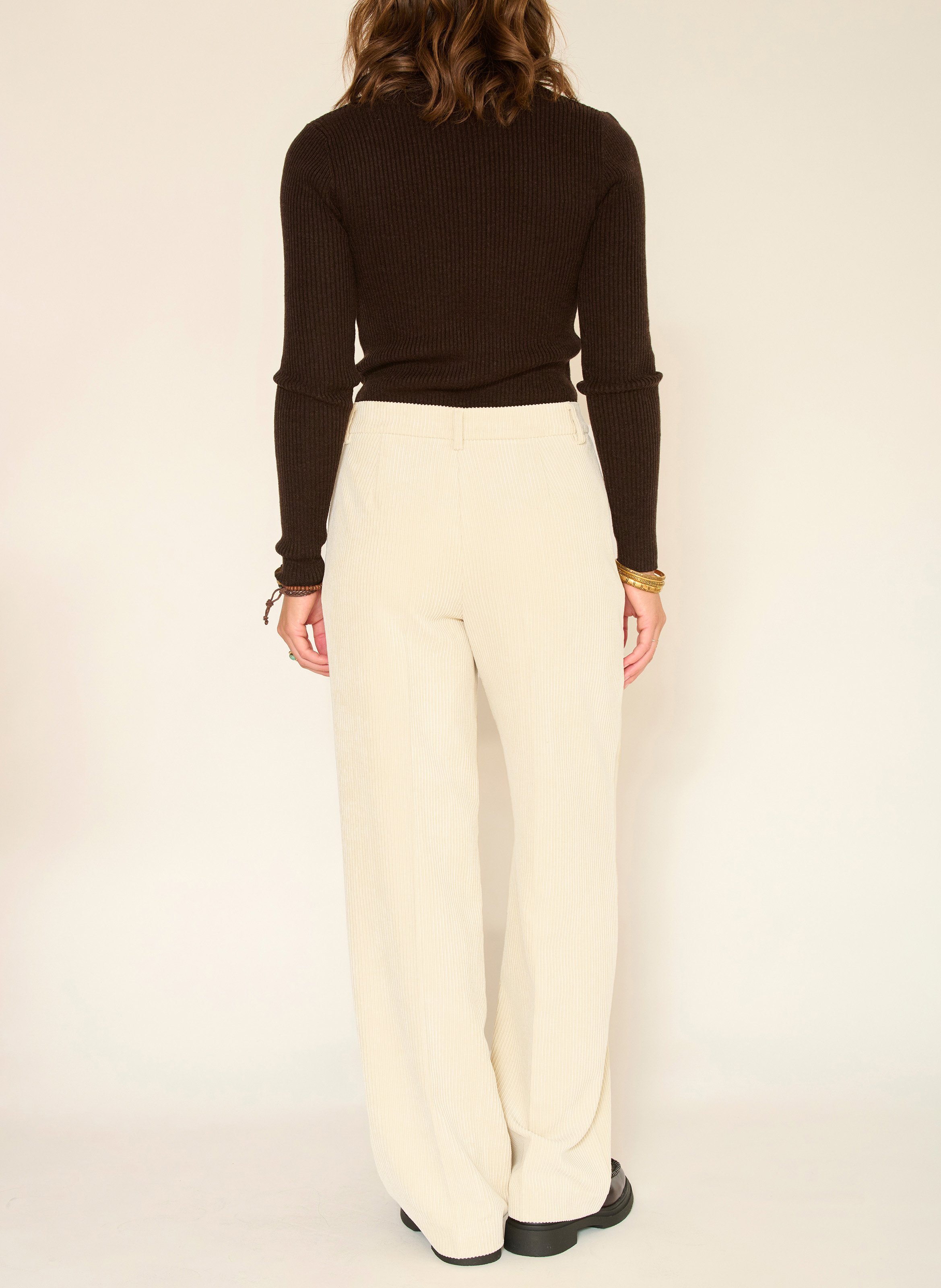 Gerippte Hose mit geradem Schnitt MKT Beige